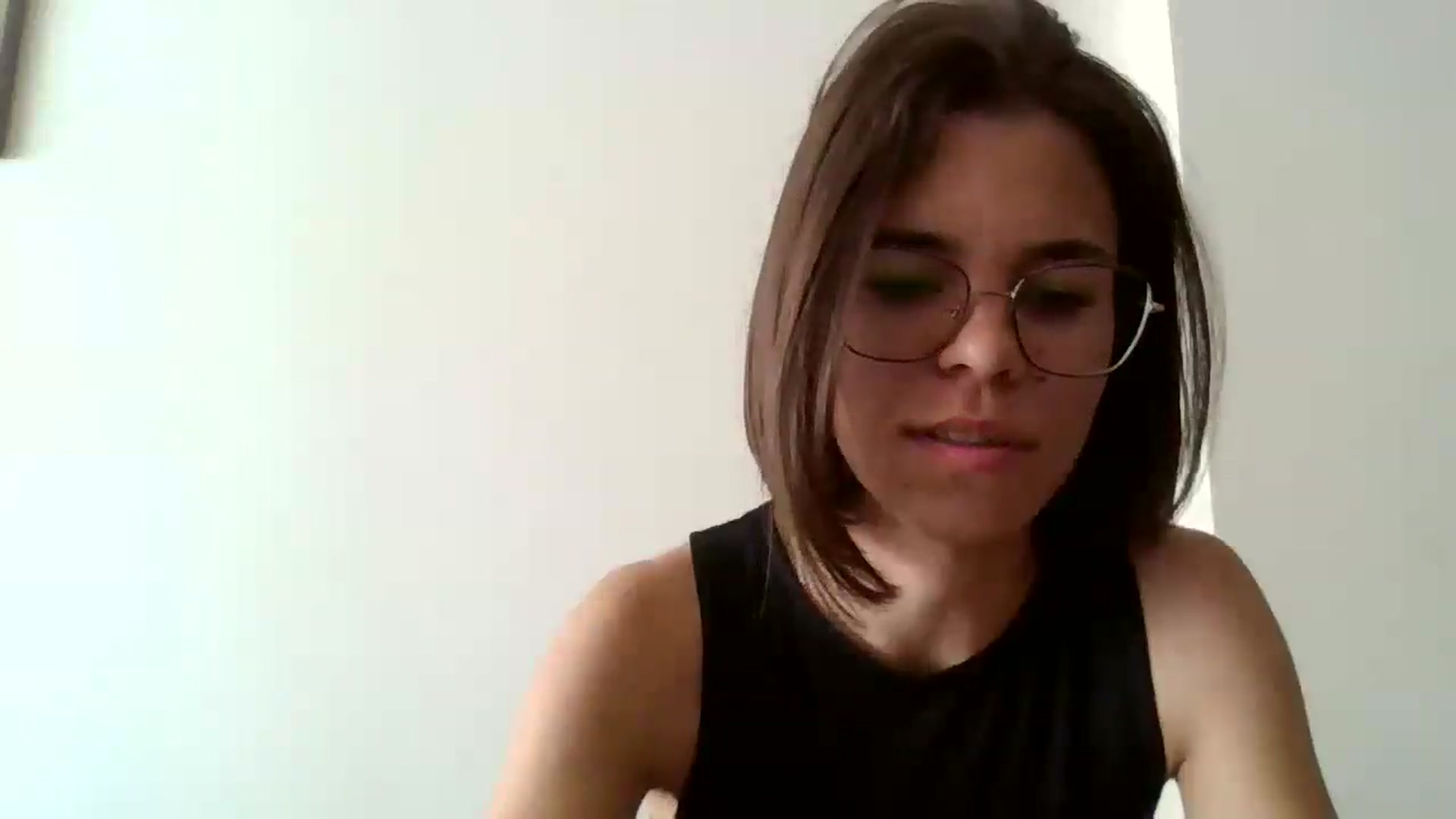 Gallery image thumbnail from EmilyWills's myfreecams stream on, 10/31/2025, 10:21 image 2 of 20