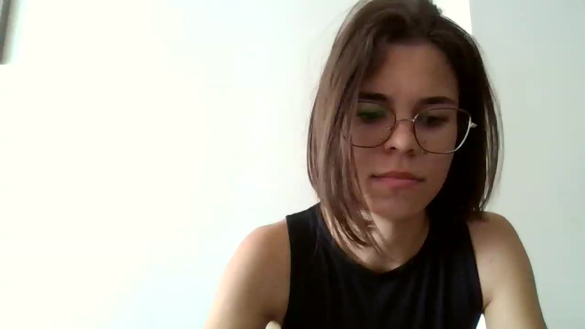 Gallery image thumbnail from EmilyWills's myfreecams stream on, 10/31/2025, 10:21 image 11 of 20