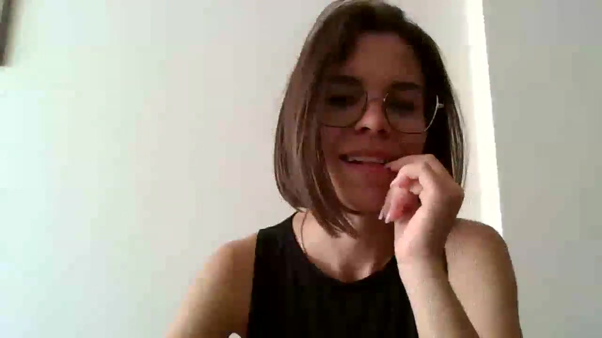 Gallery image thumbnail from EmilyWills's myfreecams stream on, 10/31/2025, 10:21 image 17 of 20