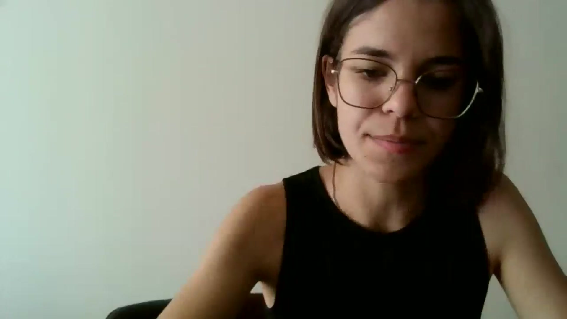 Gallery image thumbnail from EmilyWills's myfreecams stream on, 10/31/2025, 11:04 image 10 of 20
