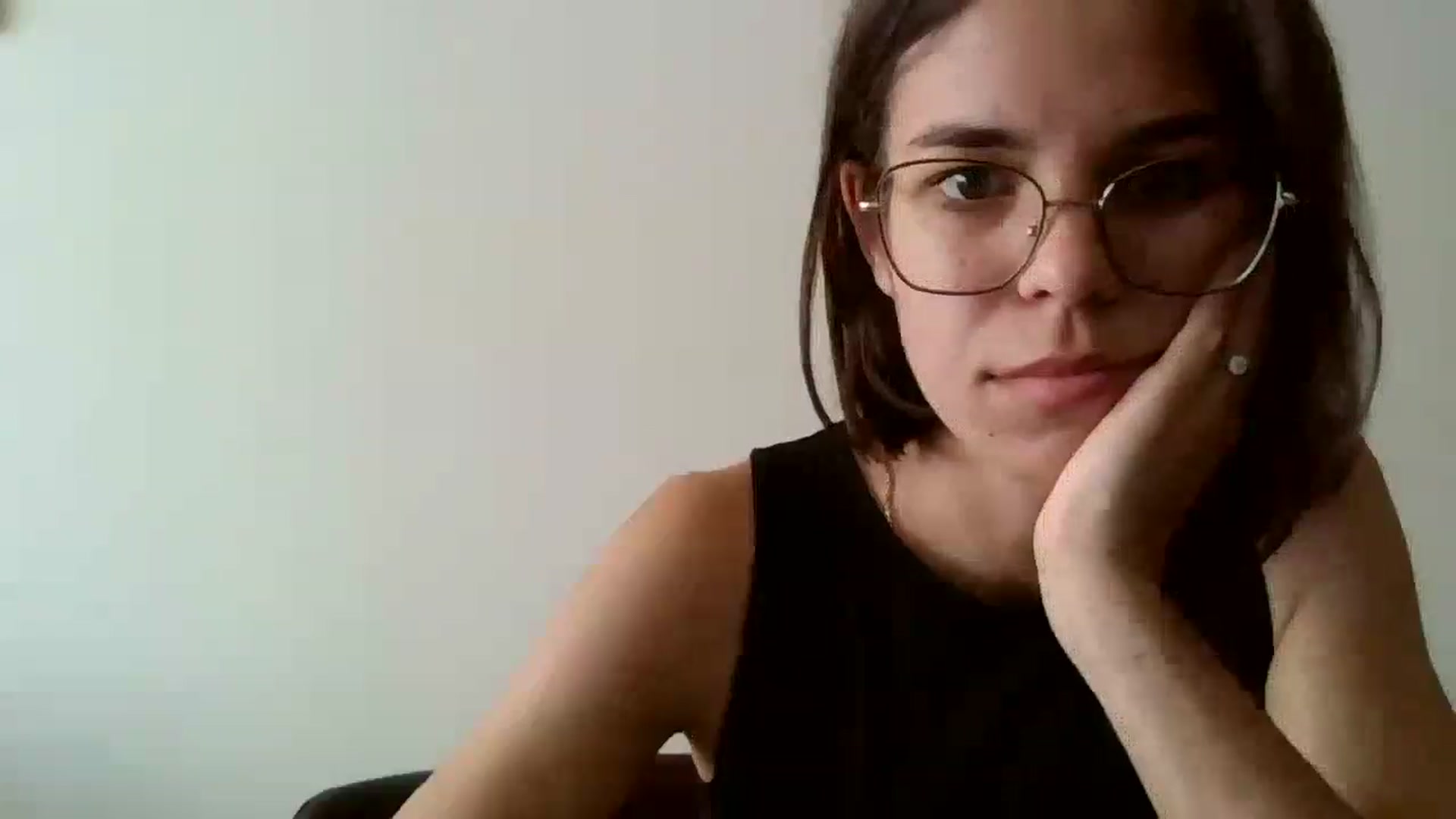 Gallery image thumbnail from EmilyWills's myfreecams stream on, 10/31/2025, 11:04 image 15 of 20