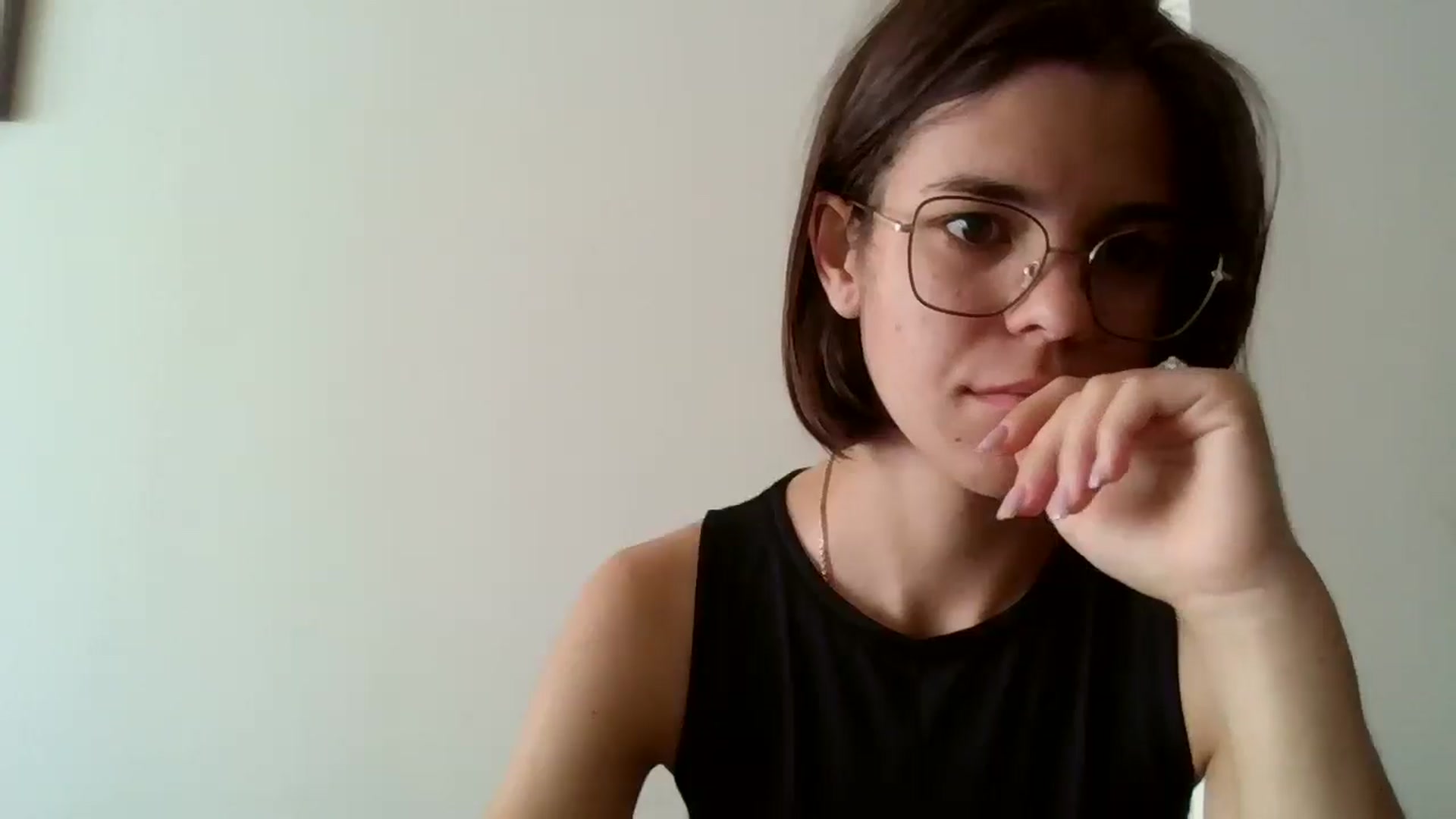 Gallery image thumbnail from EmilyWills's myfreecams stream on, 10/31/2025, 11:04 image 8 of 20