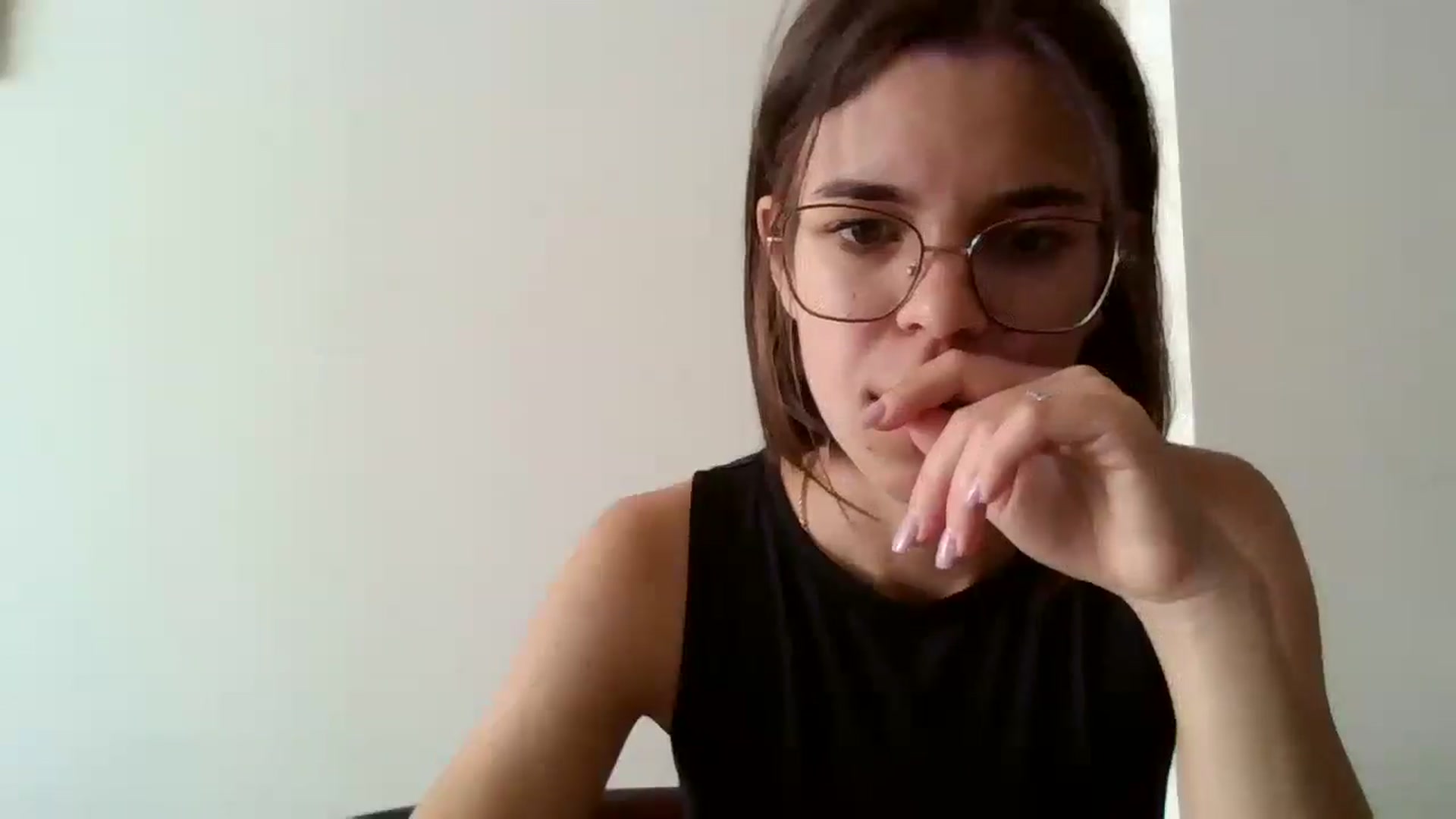 Gallery image thumbnail from EmilyWills's myfreecams stream on, 10/31/2025, 11:18 image 6 of 20