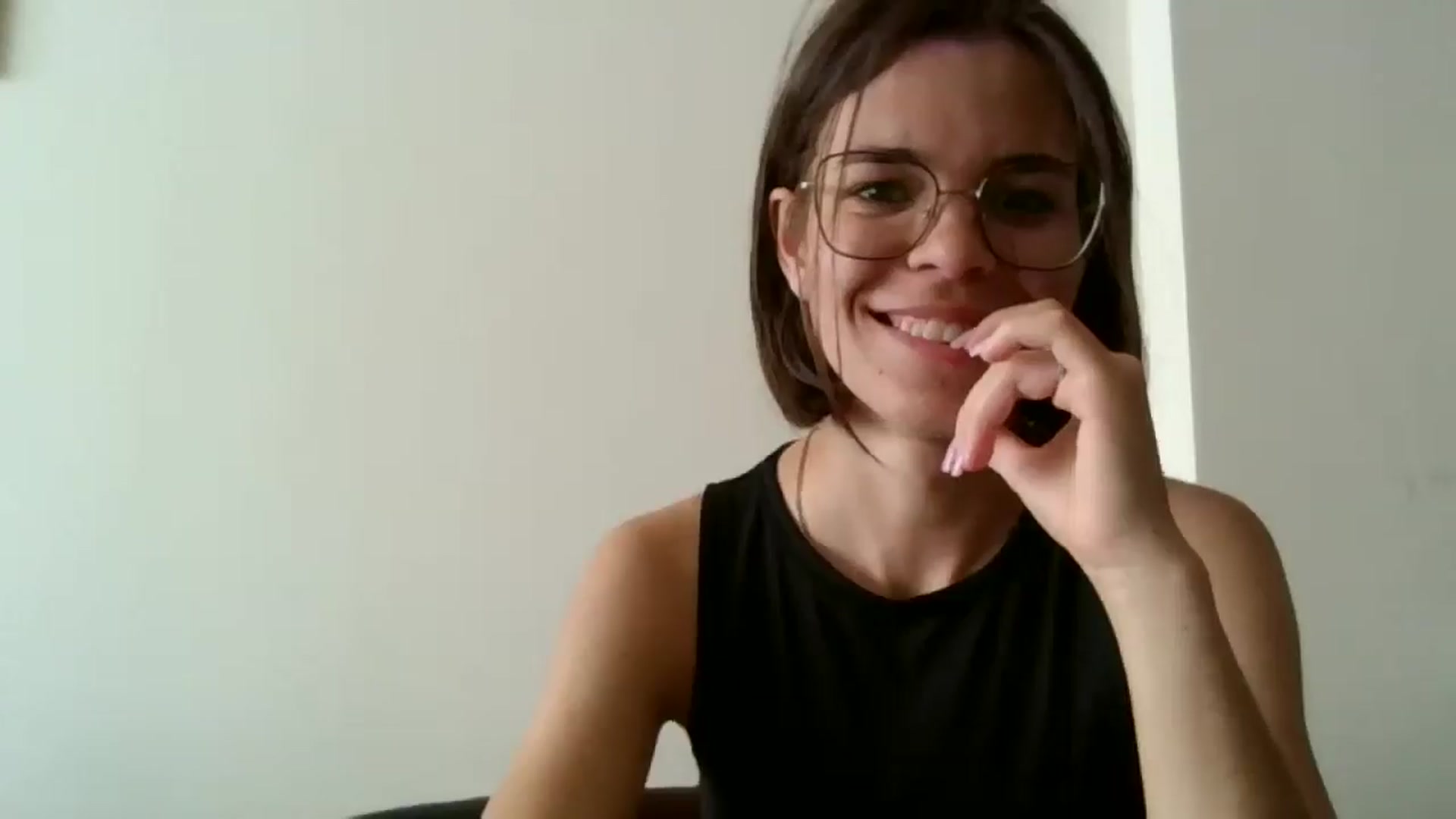Gallery image thumbnail from EmilyWills's myfreecams stream on, 10/31/2025, 11:18 image 16 of 20