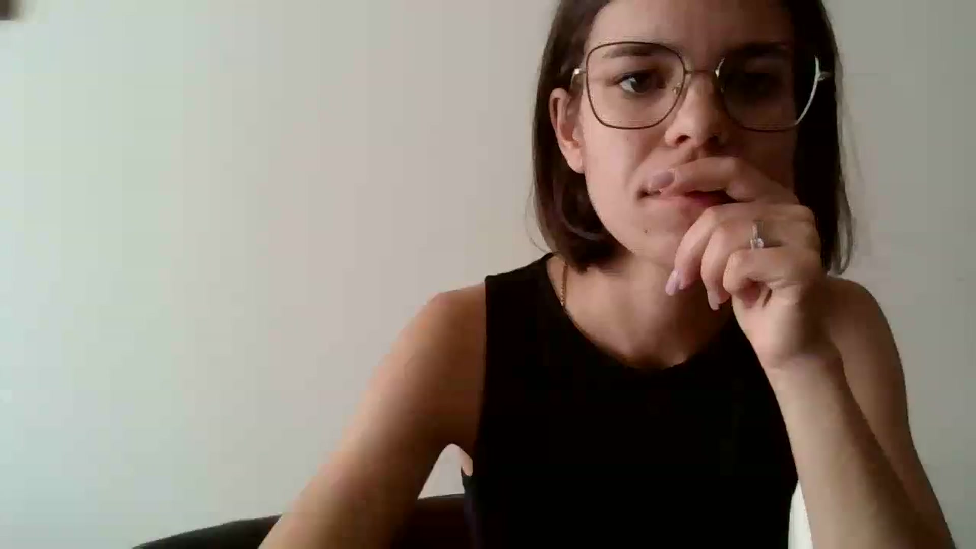 Gallery image thumbnail from EmilyWills's myfreecams stream on, 10/31/2025, 12:05 image 9 of 20