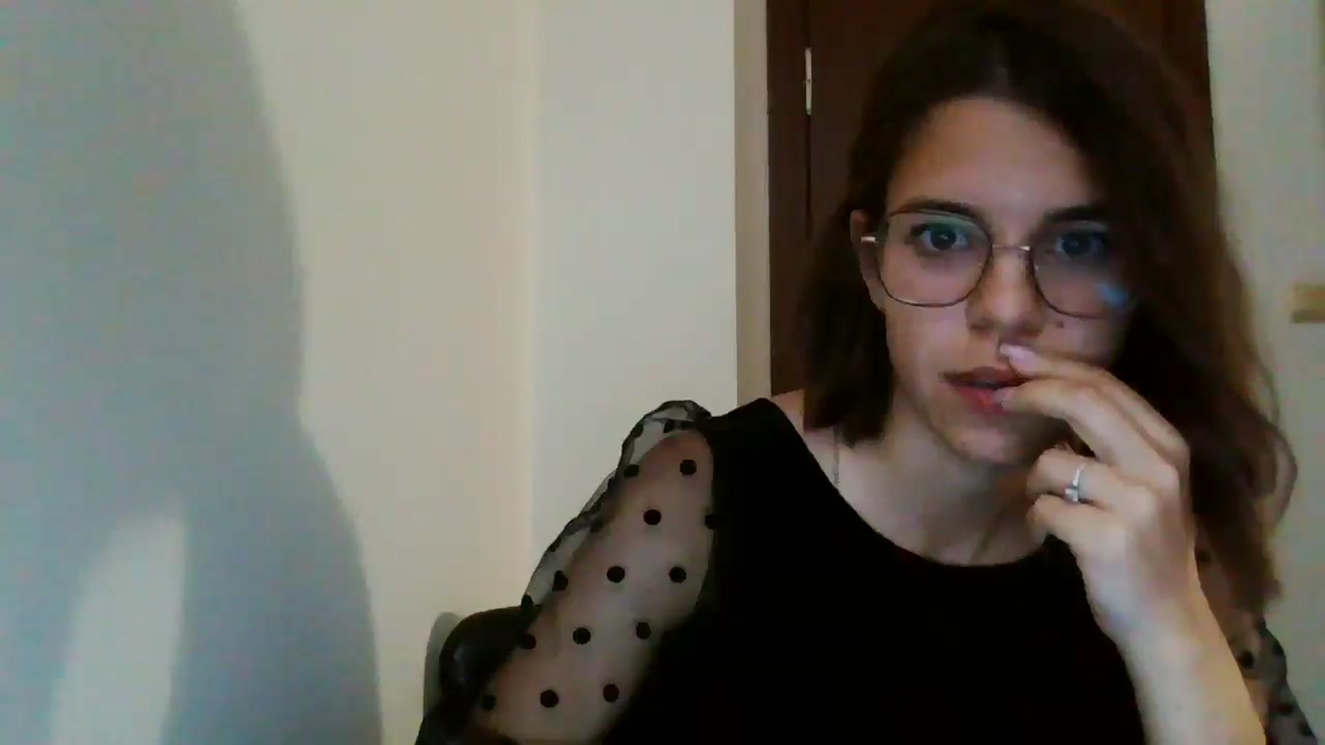 Gallery image thumbnail from EmilyWills's myfreecams stream on, 11/02/2025, 19:12 image 18 of 20