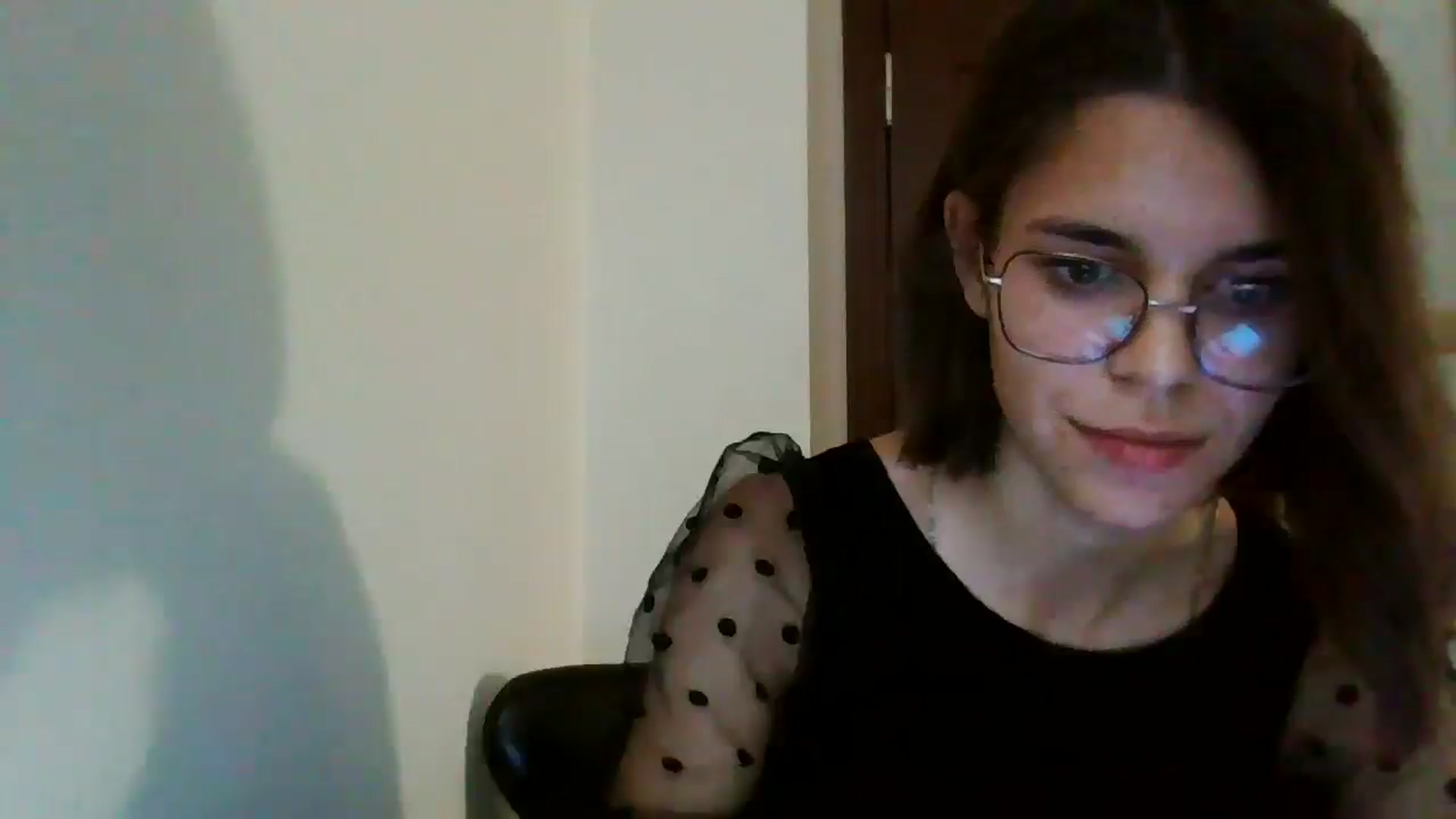 Gallery image thumbnail from EmilyWills's myfreecams stream on, 11/02/2025, 19:33 image 6 of 20
