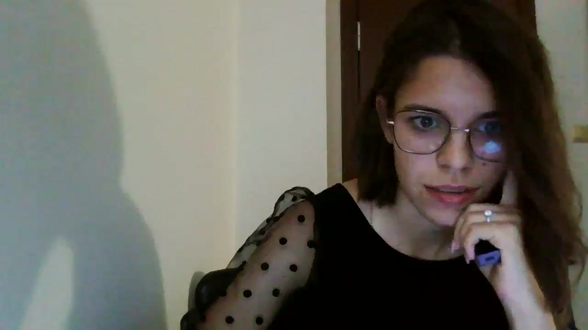 Gallery image thumbnail from EmilyWills's myfreecams stream on, 11/02/2025, 19:33 image 9 of 20