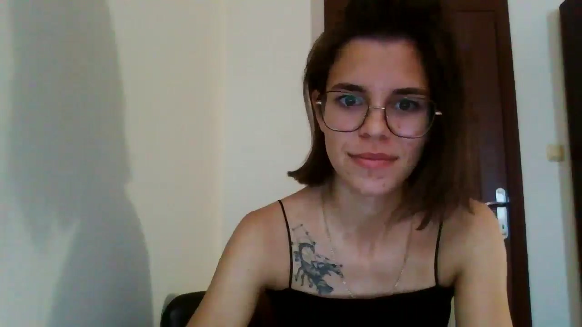 Gallery image thumbnail from EmilyWills's myfreecams stream on, 11/03/2025, 13:03 image 4 of 20