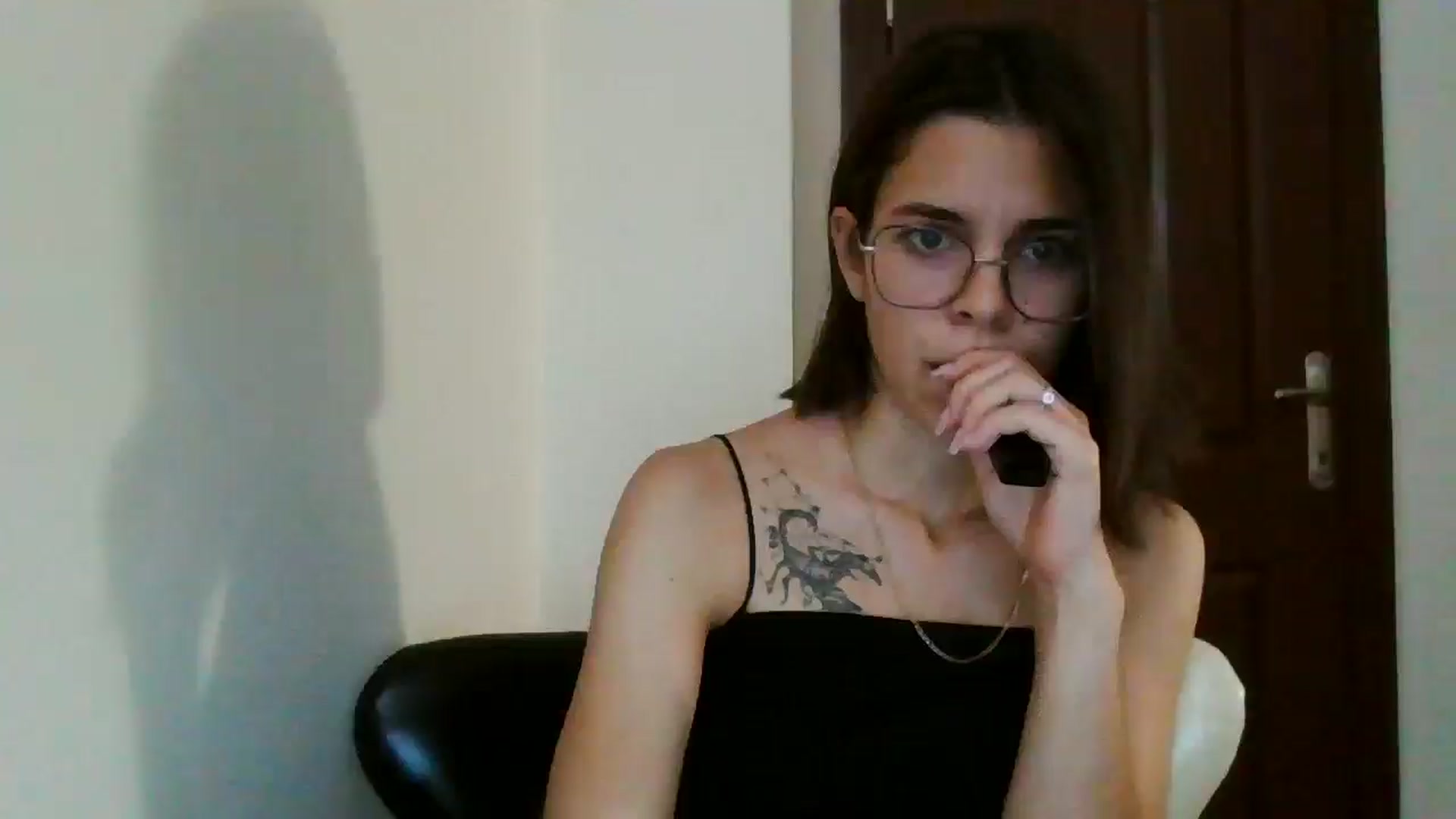 Gallery image thumbnail from EmilyWills's myfreecams stream on, 11/03/2025, 15:37 image 1 of 20
