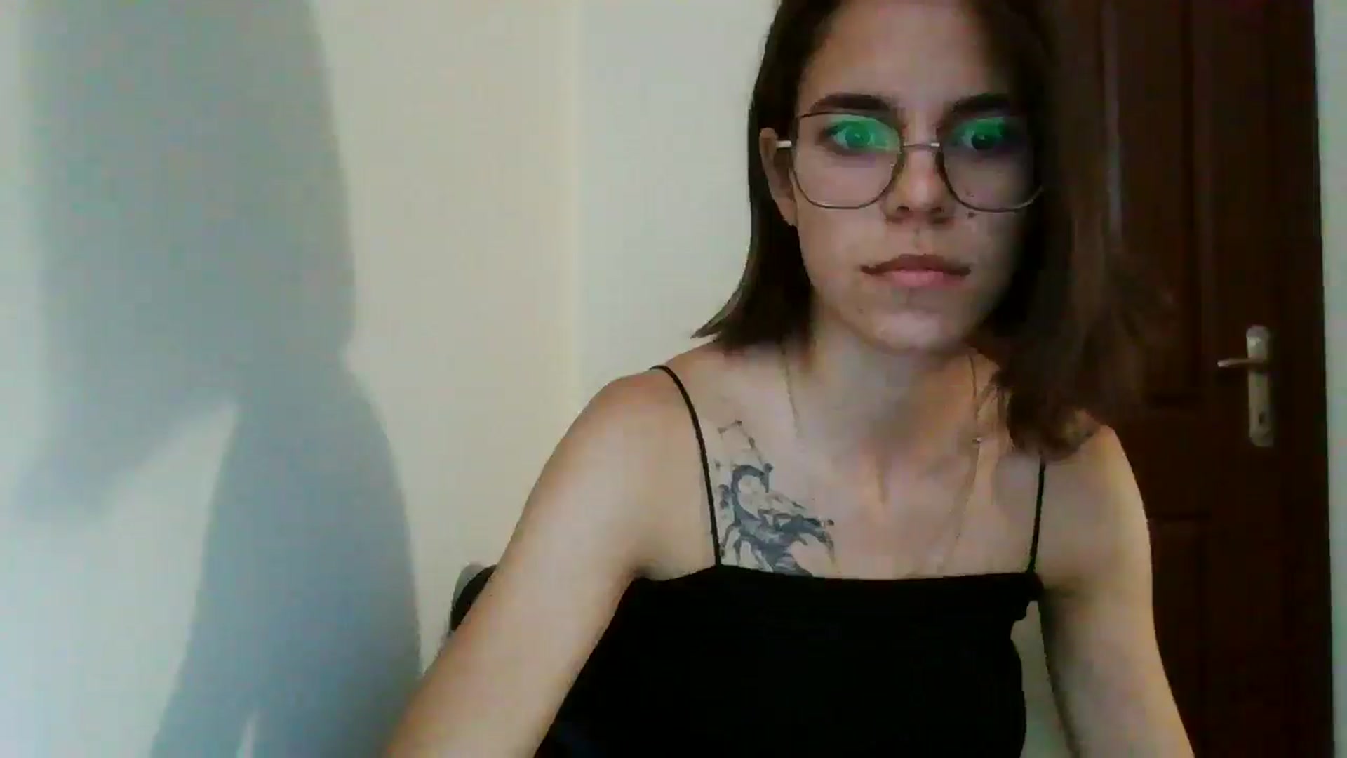 Gallery image thumbnail from EmilyWills's myfreecams stream on, 11/03/2025, 15:37 image 13 of 20