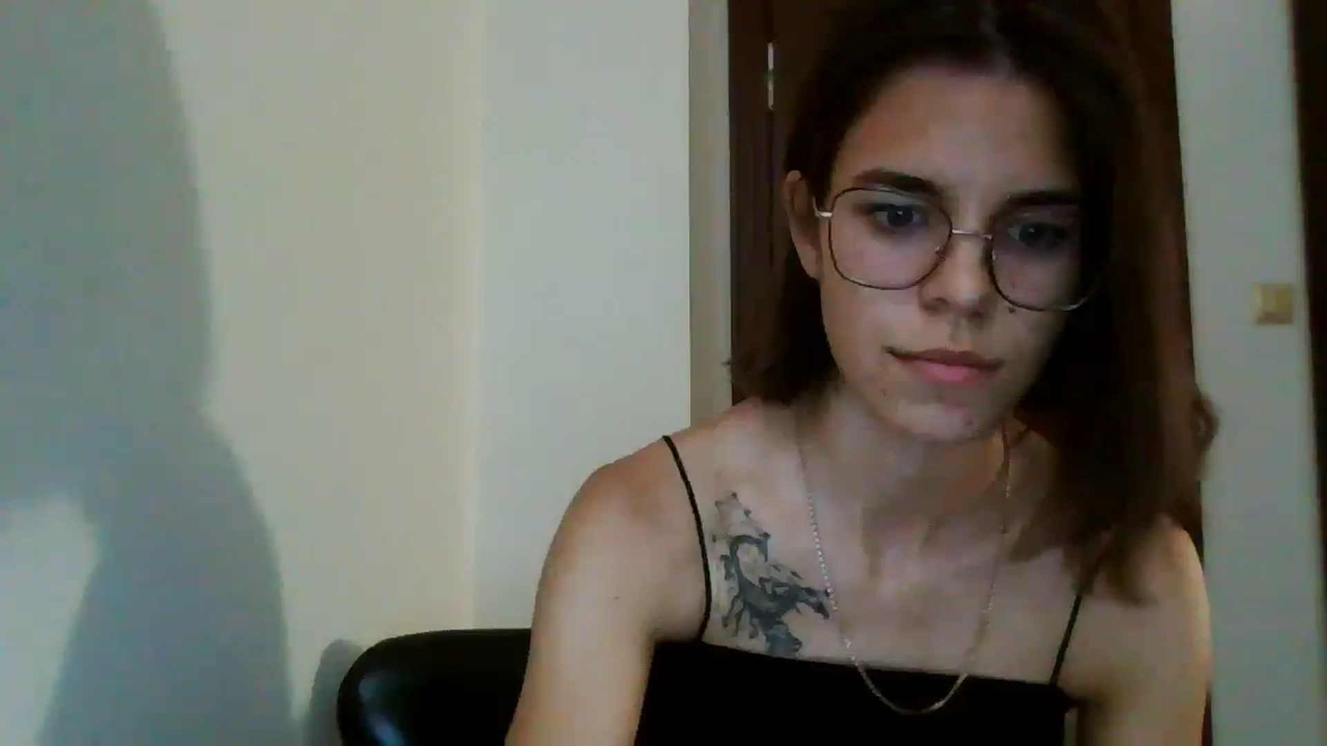 Gallery image thumbnail from EmilyWills's myfreecams stream on, 11/03/2025, 16:37 image 14 of 20