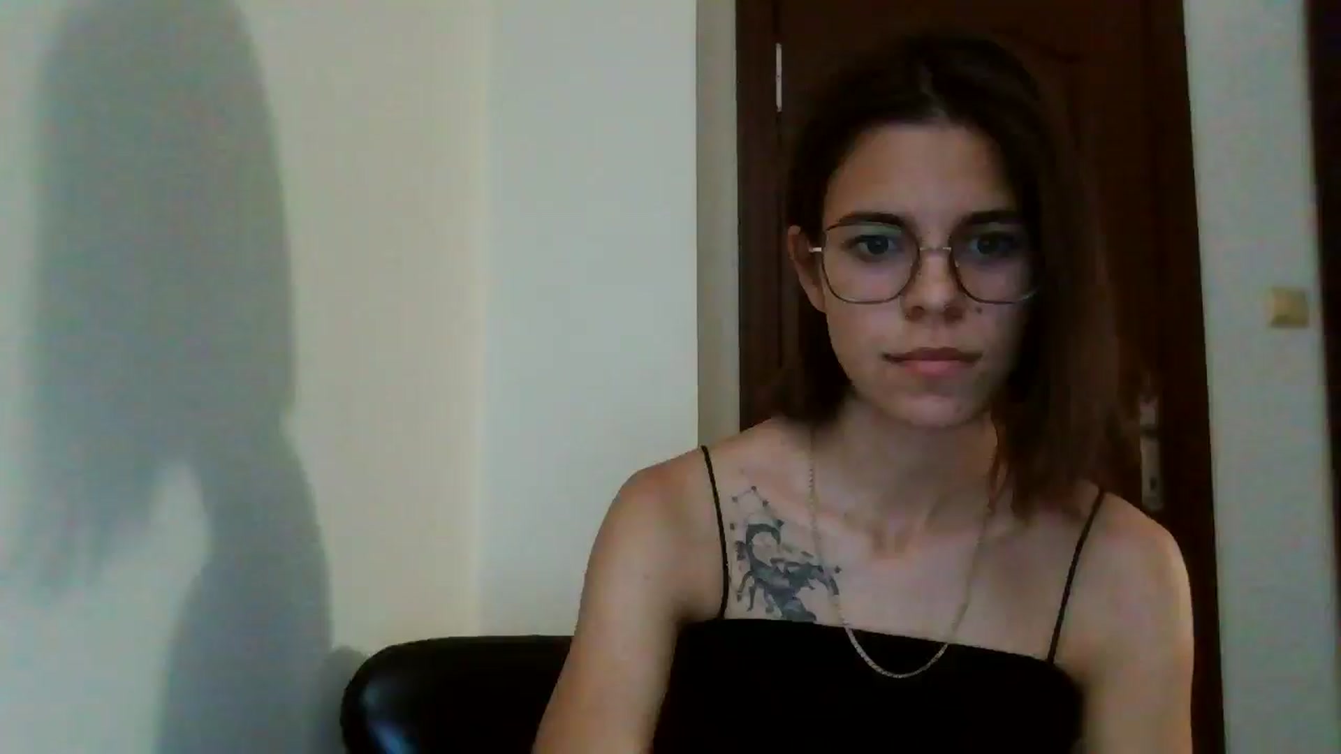Gallery image thumbnail from EmilyWills's myfreecams stream on, 11/03/2025, 16:37 image 6 of 20