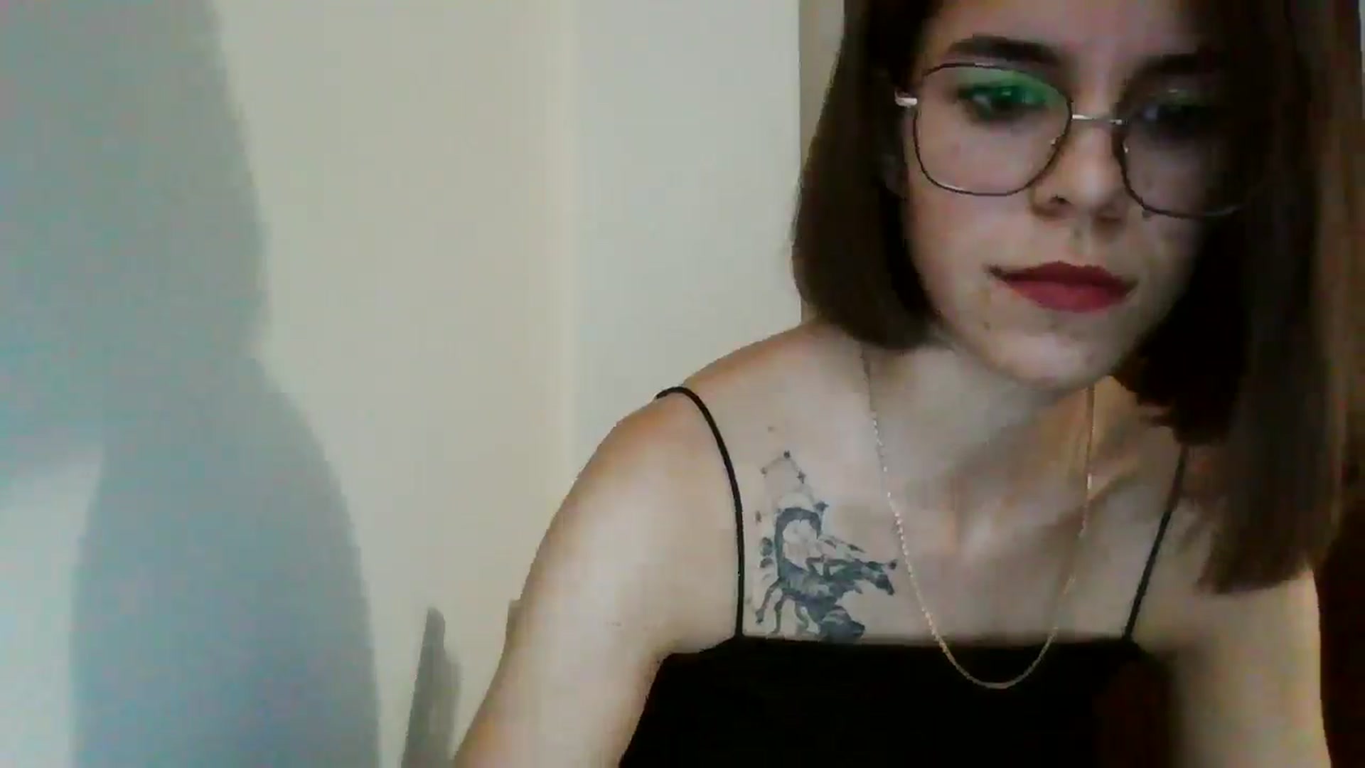 Gallery image thumbnail from EmilyWills's myfreecams stream on, 11/03/2025, 21:27 image 7 of 20