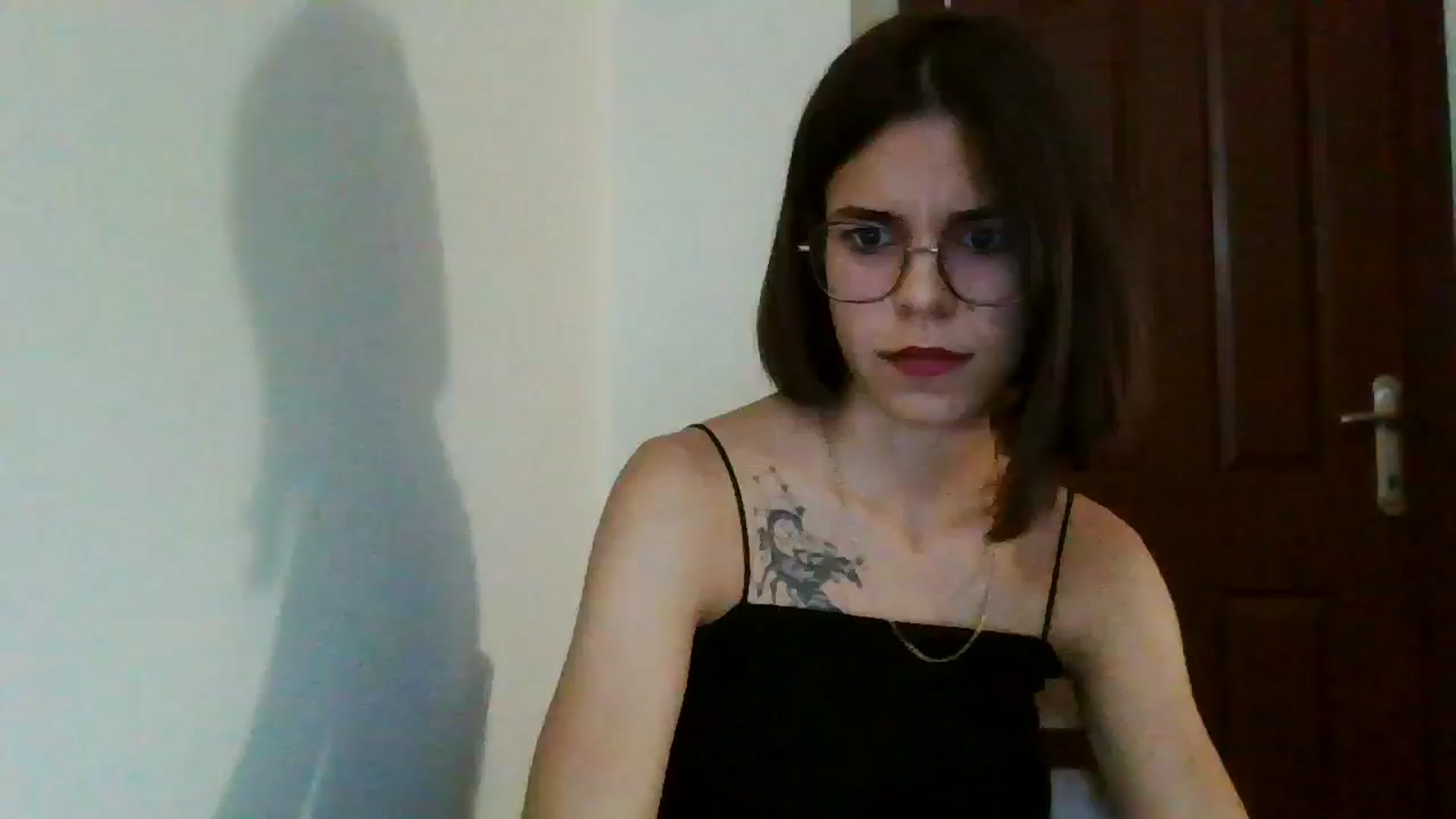 Gallery image thumbnail from EmilyWills's myfreecams stream on, 11/03/2025, 21:27 image 6 of 20
