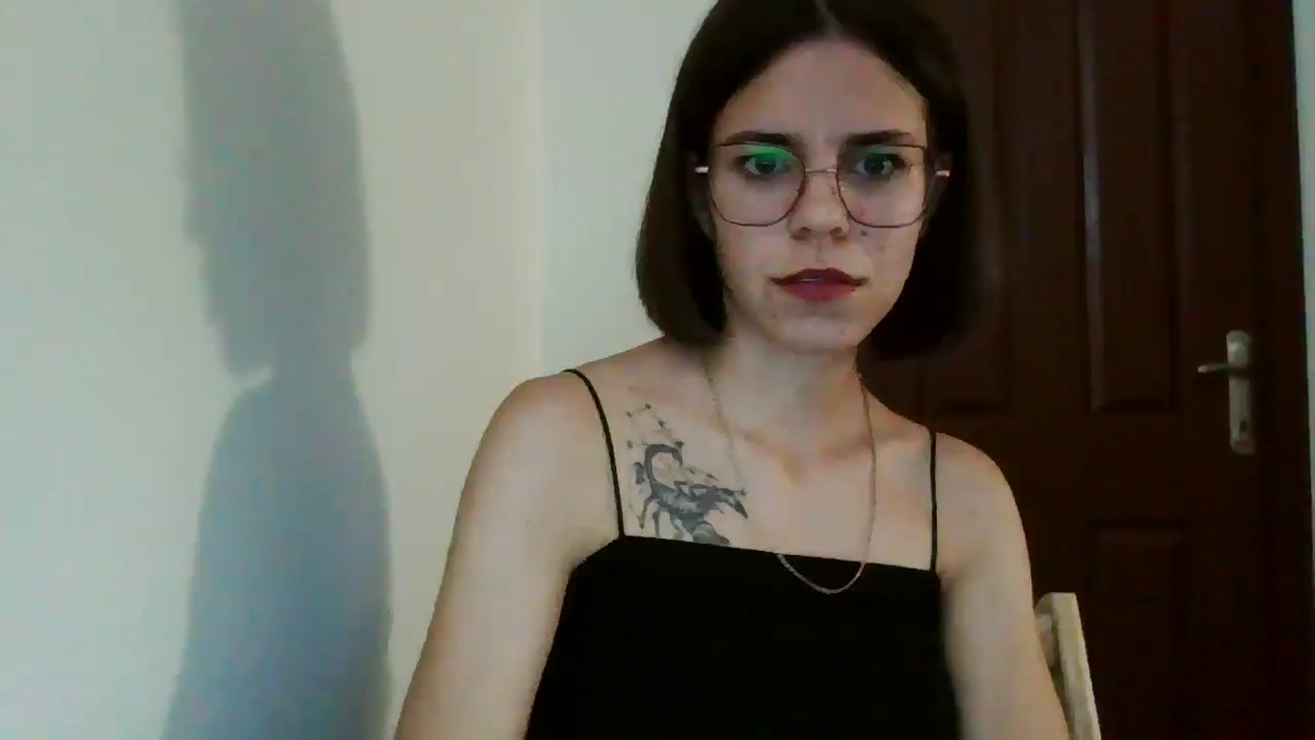 Gallery image thumbnail from EmilyWills's myfreecams stream on, 11/03/2025, 21:27 image 15 of 20