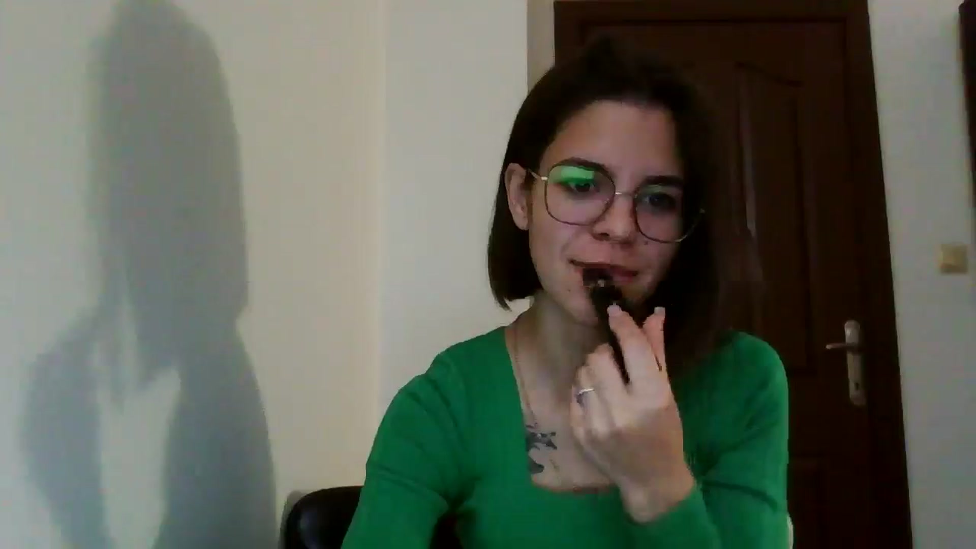 Gallery image thumbnail from EmilyWills's myfreecams stream on, 11/05/2025, 10:38 image 11 of 20