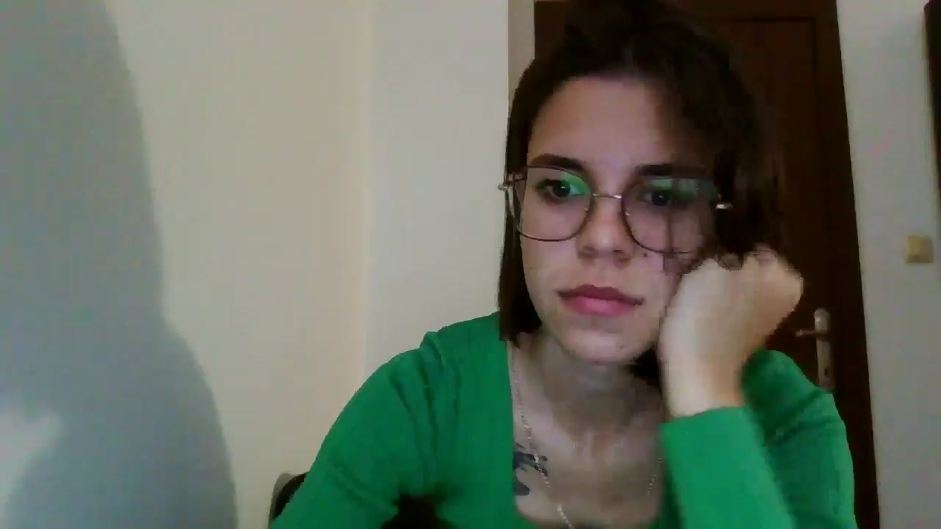 Gallery image thumbnail from EmilyWills's myfreecams stream on, 11/05/2025, 10:38 image 12 of 20