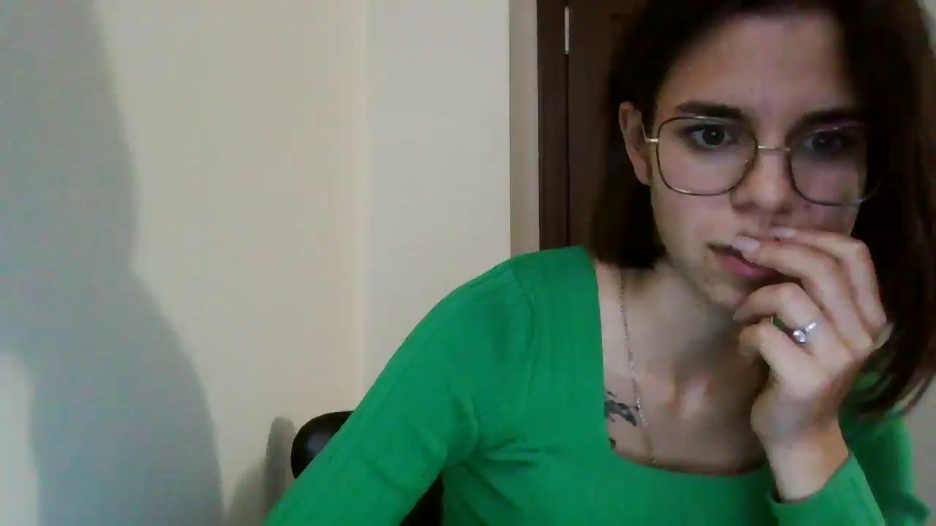 Gallery image thumbnail from EmilyWills's myfreecams stream on, 11/05/2025, 14:38 image 7 of 20