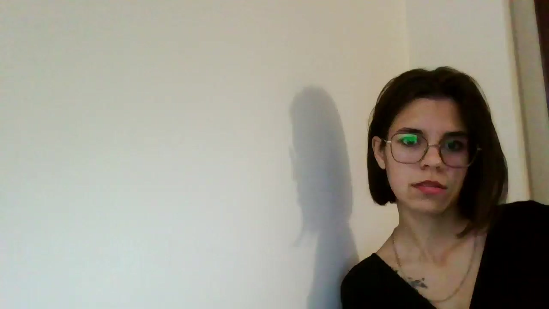 Gallery image thumbnail from EmilyWills's myfreecams stream on, 11/06/2025, 10:39 image 10 of 20