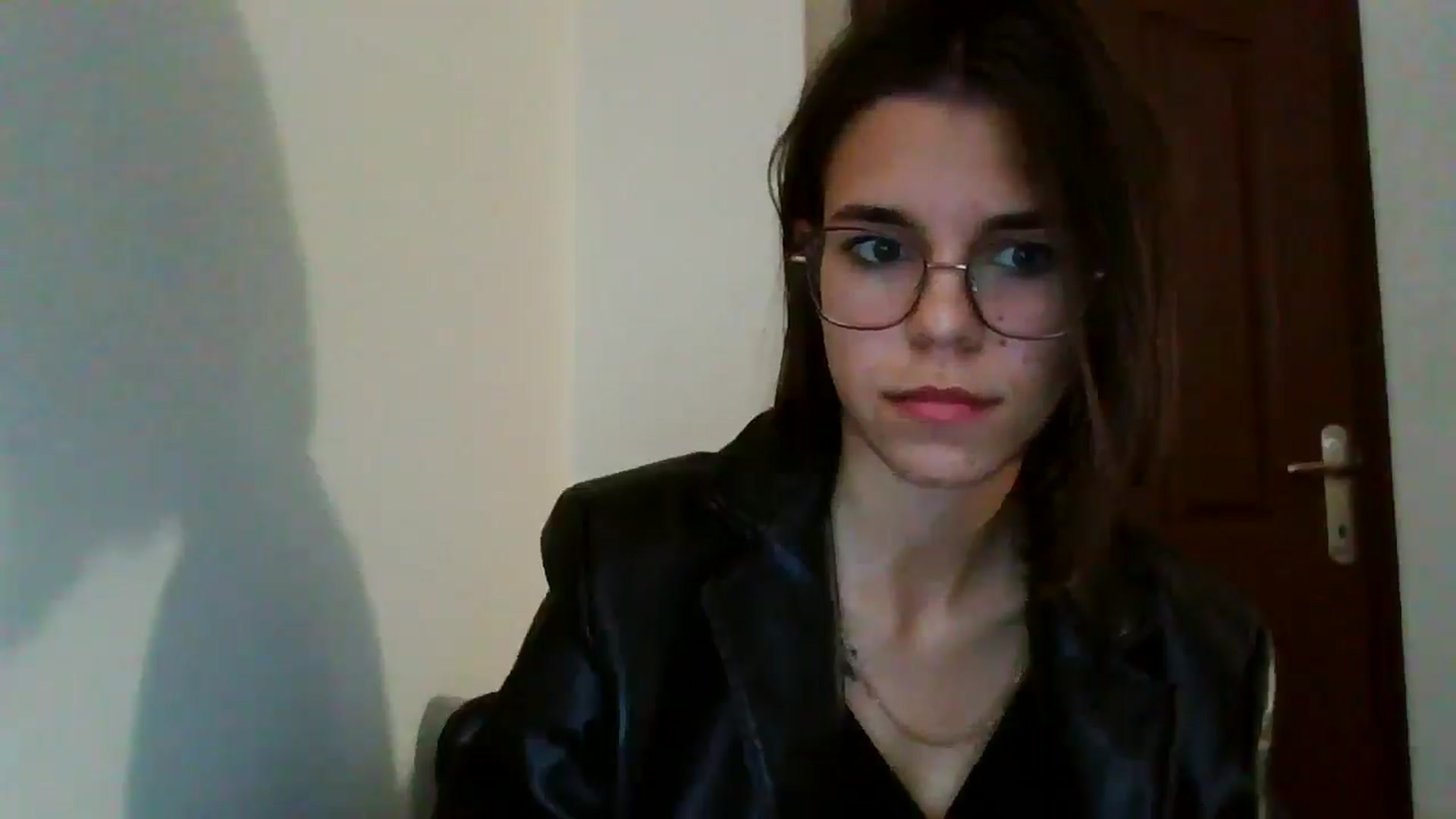 Gallery image thumbnail from EmilyWills's myfreecams stream on, 11/06/2025, 11:38 image 12 of 20