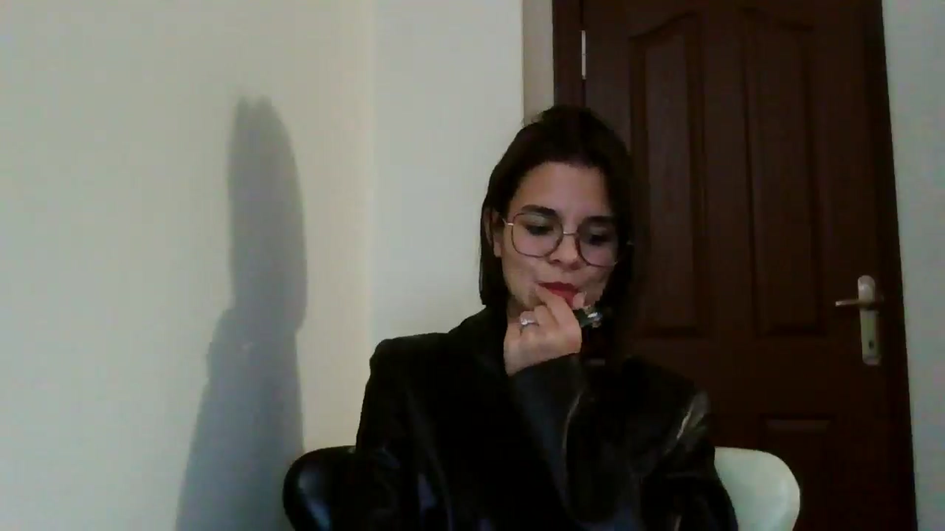 Gallery image thumbnail from EmilyWills's myfreecams stream on, 11/06/2025, 11:38 image 7 of 20