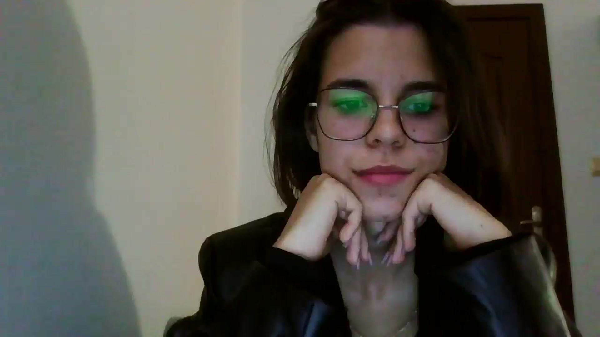 Gallery image thumbnail from EmilyWills's myfreecams stream on, 11/06/2025, 13:06 image 8 of 20