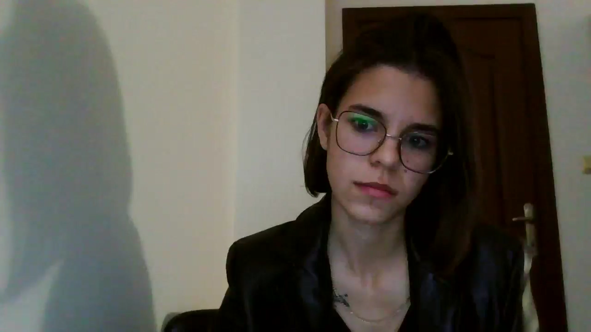 Gallery image thumbnail from EmilyWills's myfreecams stream on, 11/06/2025, 13:06 image 17 of 20