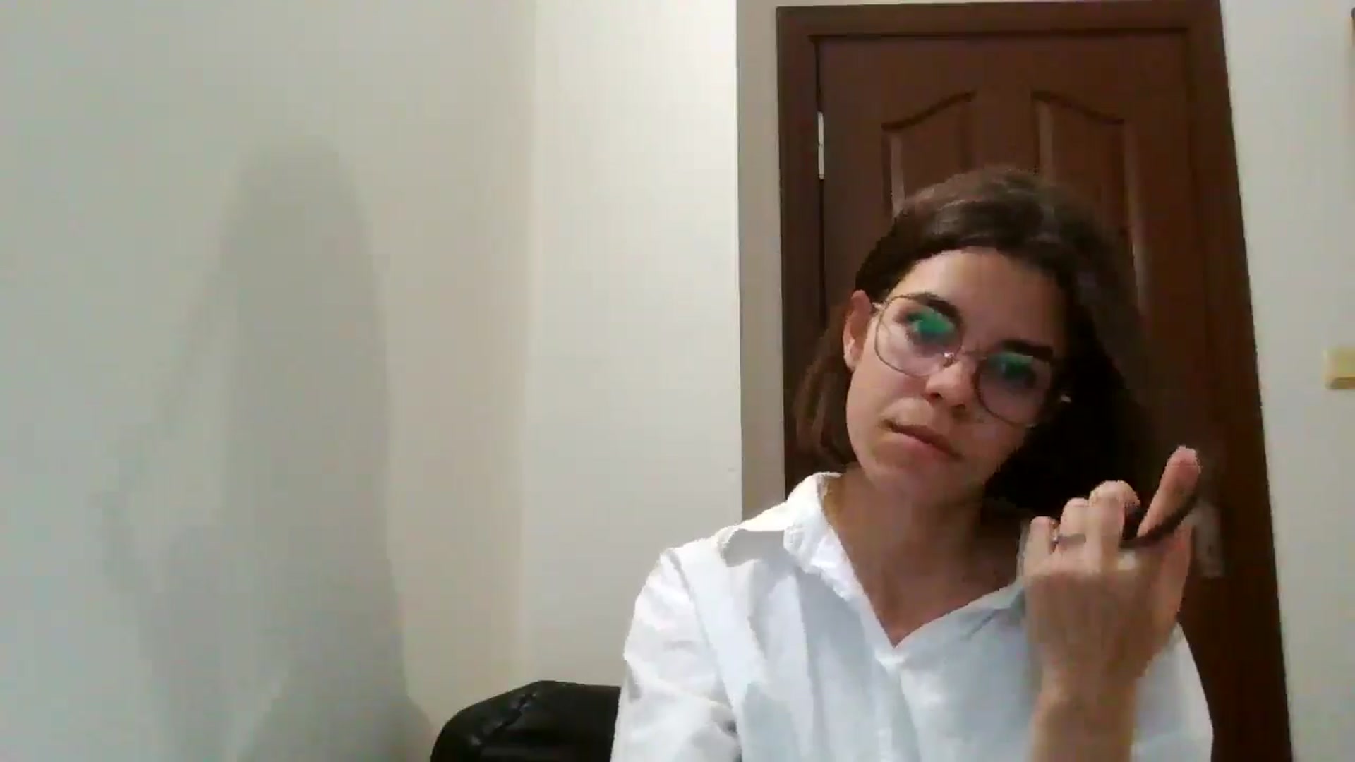 Gallery image thumbnail from EmilyWills's myfreecams stream on, 11/07/2025, 13:27 image 8 of 20