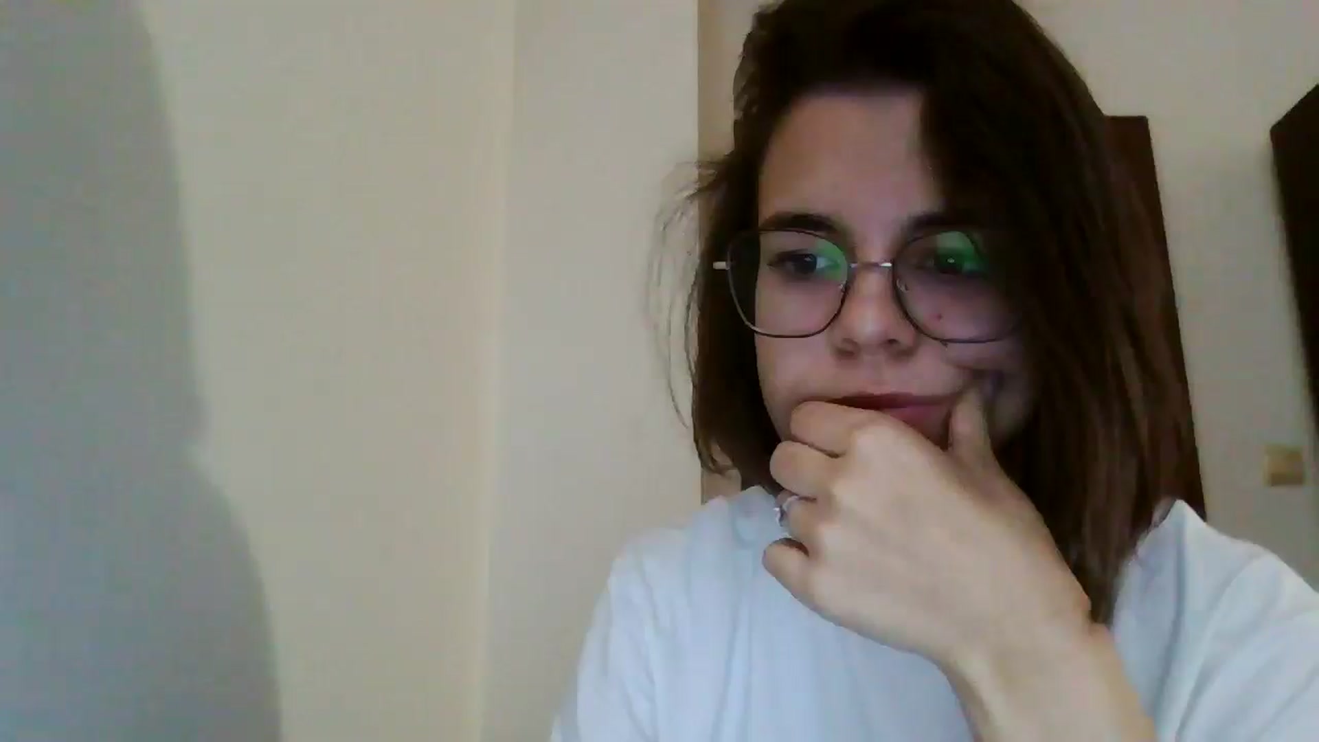 Gallery image thumbnail from EmilyWills's myfreecams stream on, 11/09/2025, 11:38 image 15 of 20