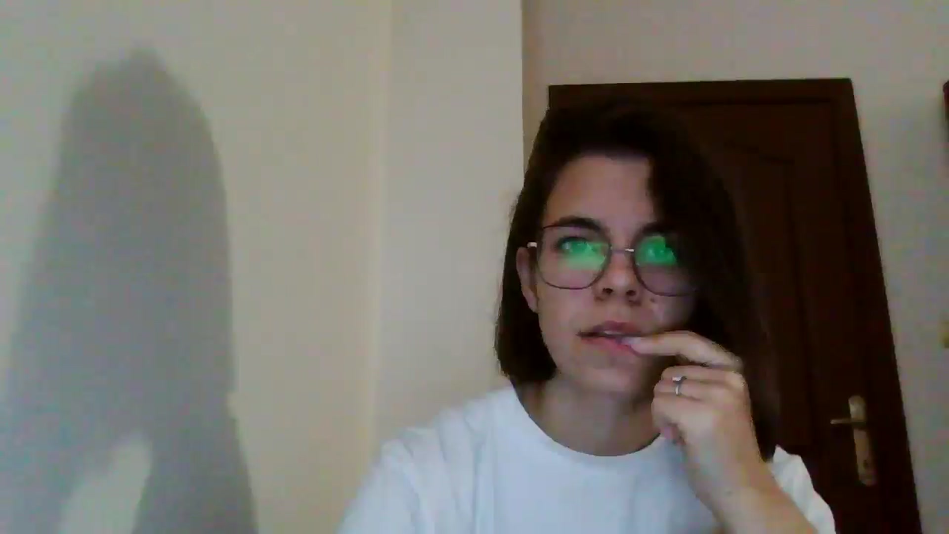 Gallery image thumbnail from EmilyWills's myfreecams stream on, 11/09/2025, 11:38 image 18 of 20