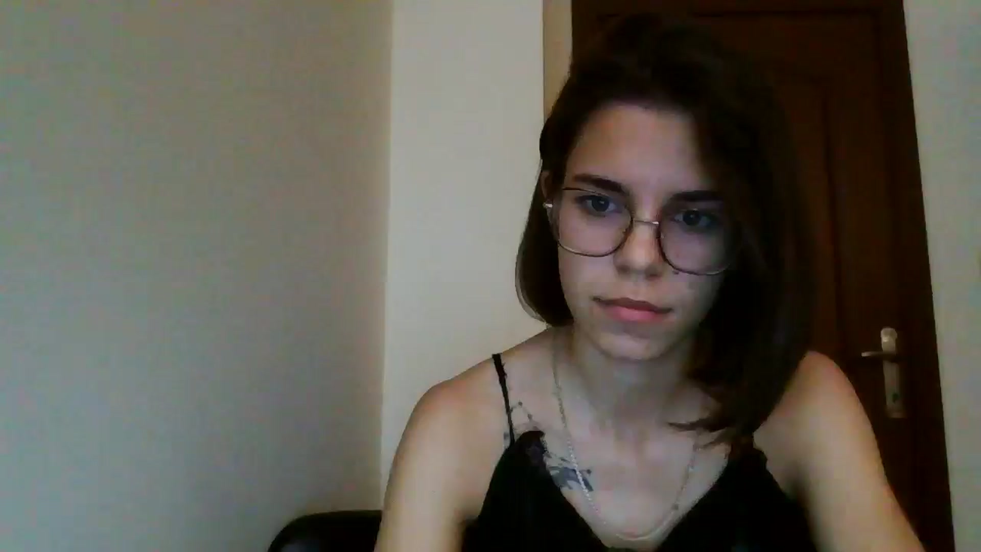 Gallery image thumbnail from EmilyWills's myfreecams stream on, 11/09/2025, 12:49 image 17 of 20