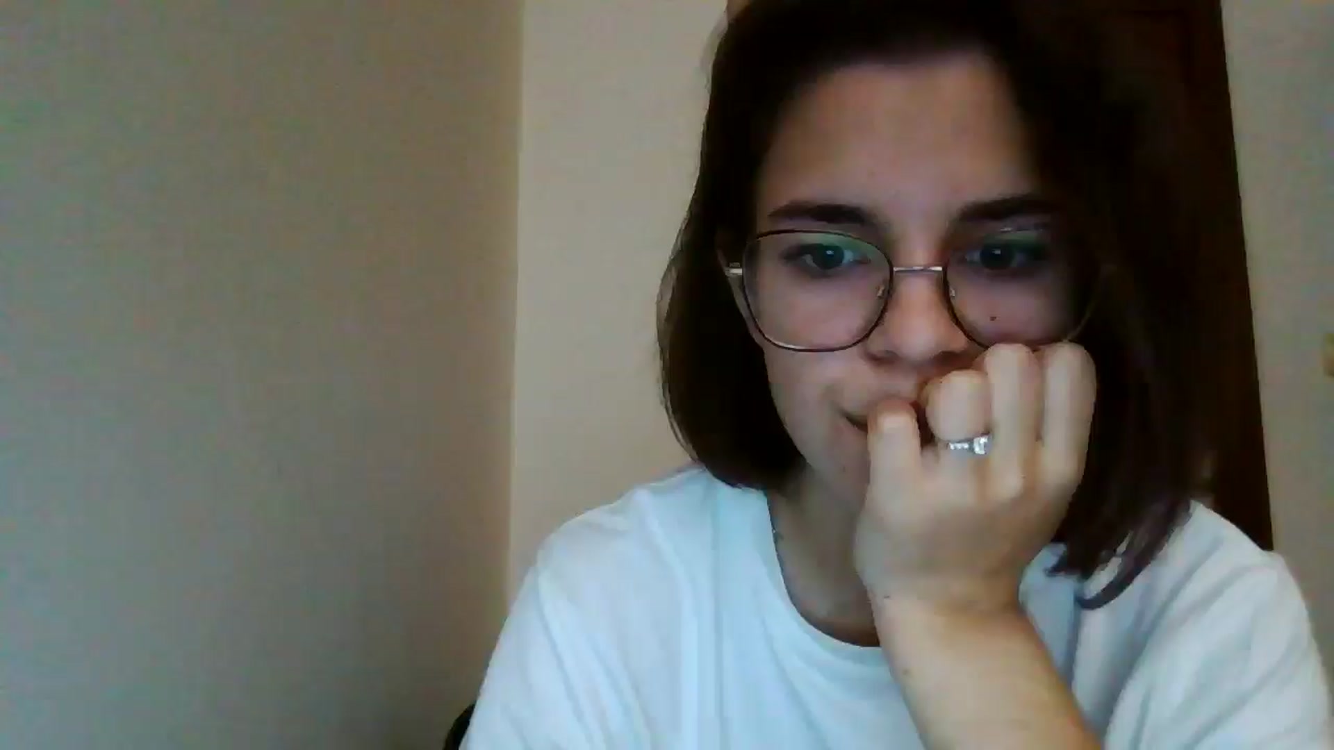 Gallery image thumbnail from EmilyWills's myfreecams stream on, 11/09/2025, 12:49 image 1 of 20