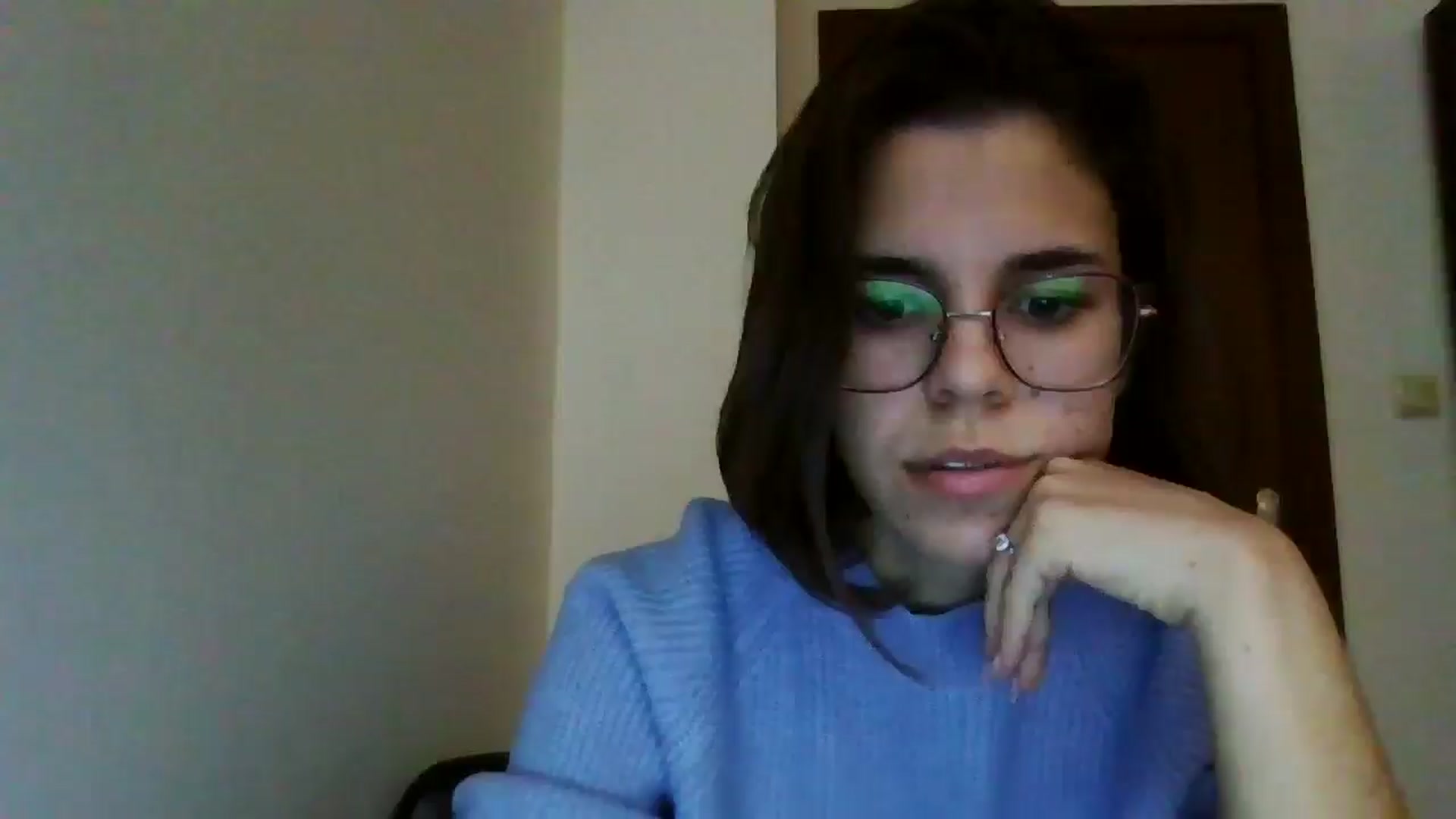 Gallery image thumbnail from EmilyWills's myfreecams stream on, 11/10/2025, 15:00 image 20 of 20