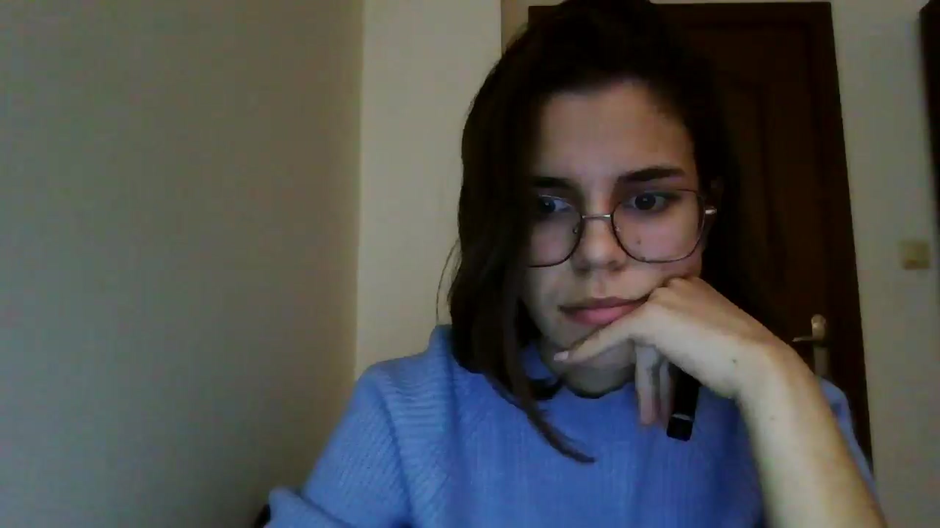 Gallery image thumbnail from EmilyWills's myfreecams stream on, 11/10/2025, 15:00 image 14 of 20