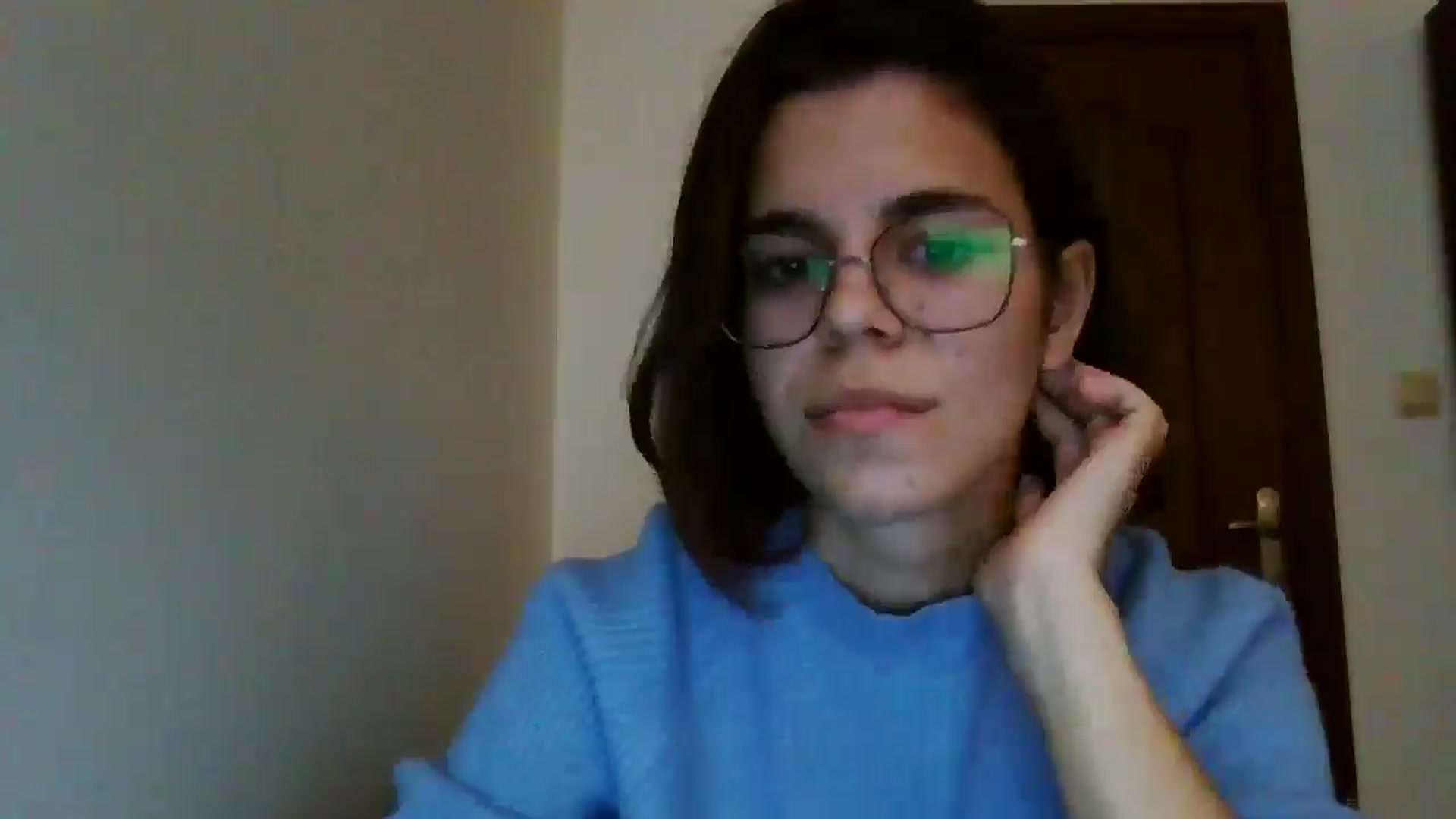 Gallery image thumbnail from EmilyWills's myfreecams stream on, 11/10/2025, 15:00 image 7 of 20