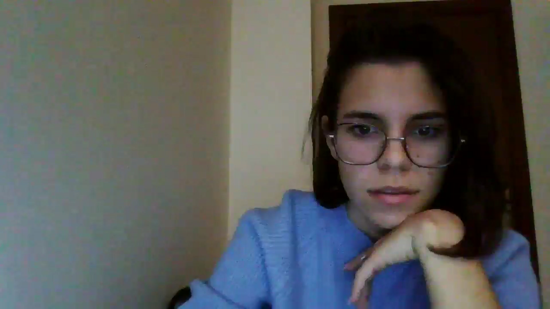 Gallery image thumbnail from EmilyWills's myfreecams stream on, 11/10/2025, 15:30 image 11 of 20