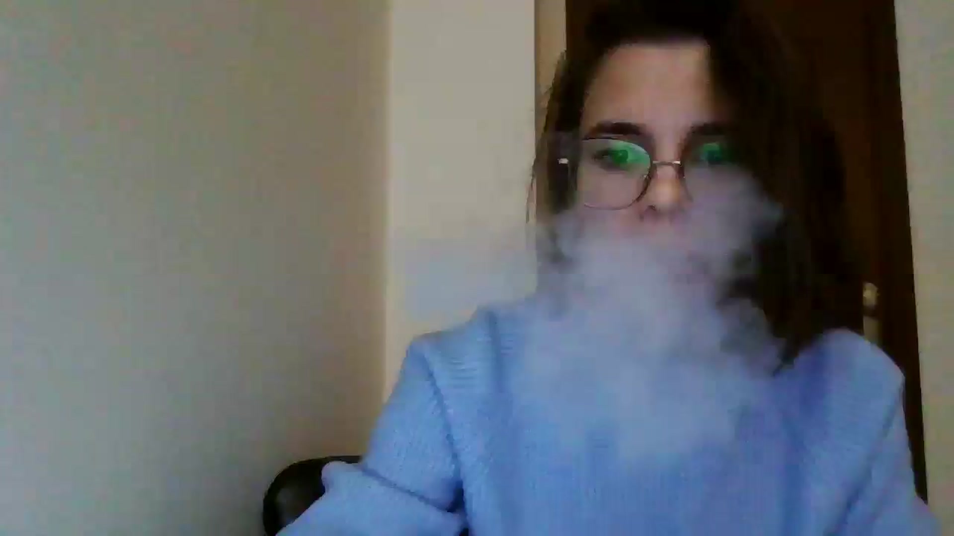 Gallery image thumbnail from EmilyWills's myfreecams stream on, 11/10/2025, 15:30 image 14 of 20