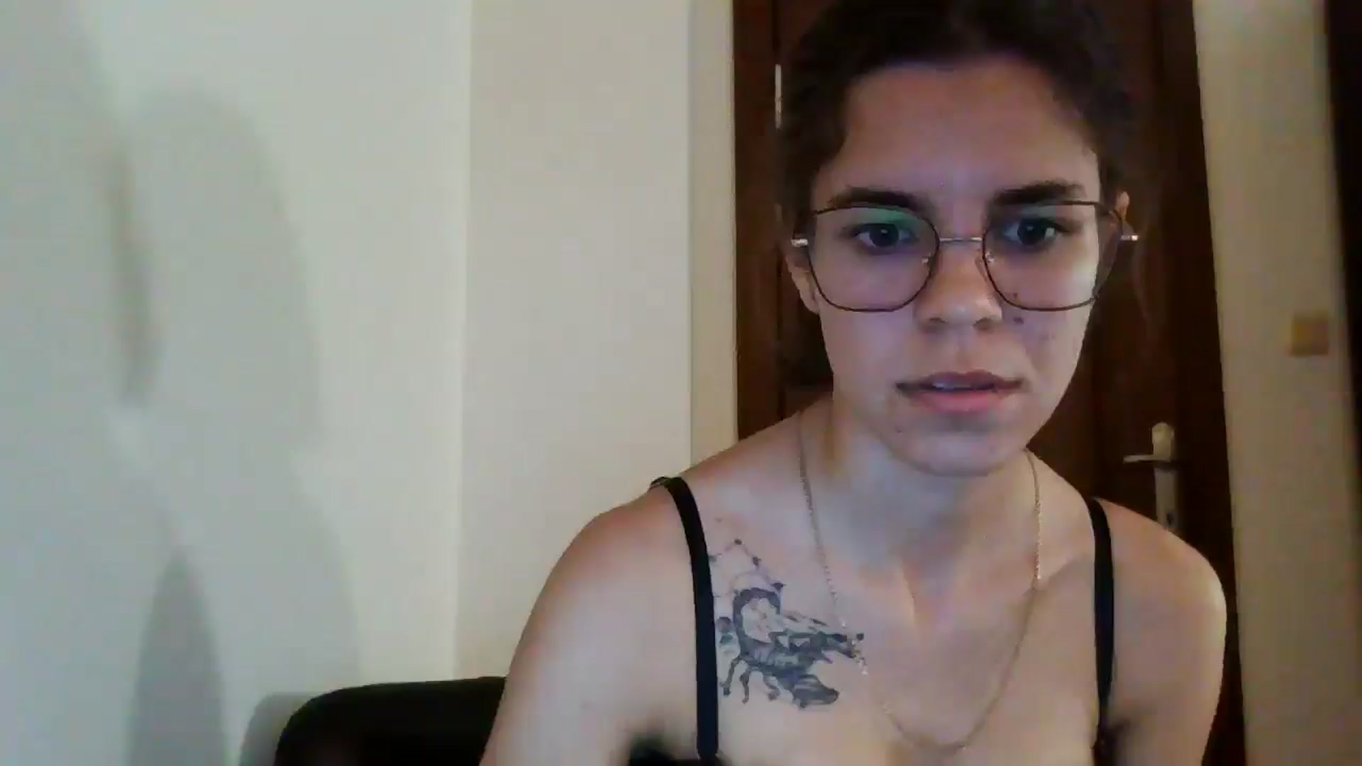 Gallery image thumbnail from EmilyWills's myfreecams stream on, 11/11/2025, 15:00 image 11 of 20