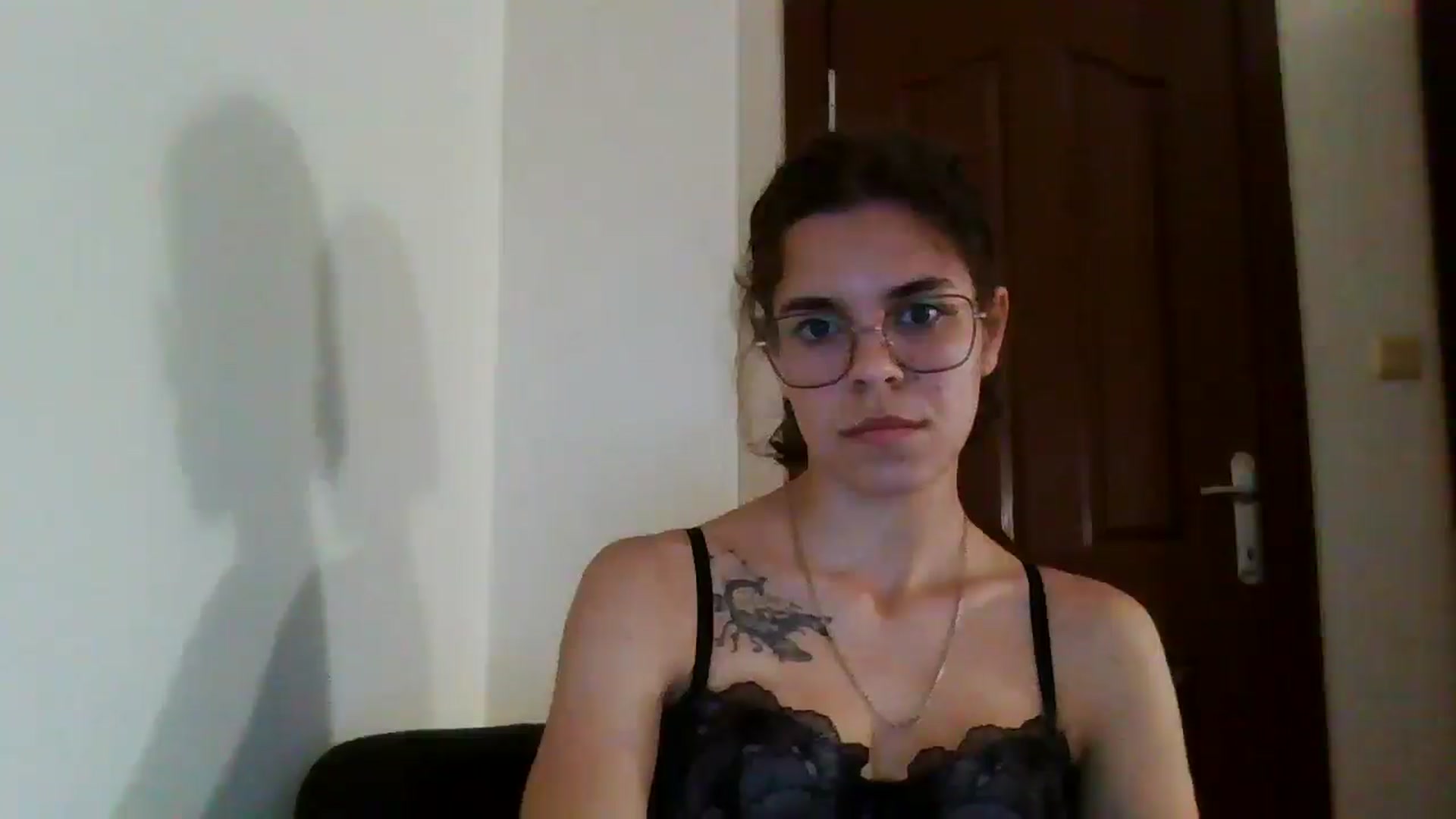 Gallery image thumbnail from EmilyWills's myfreecams stream on, 11/11/2025, 15:00 image 6 of 20