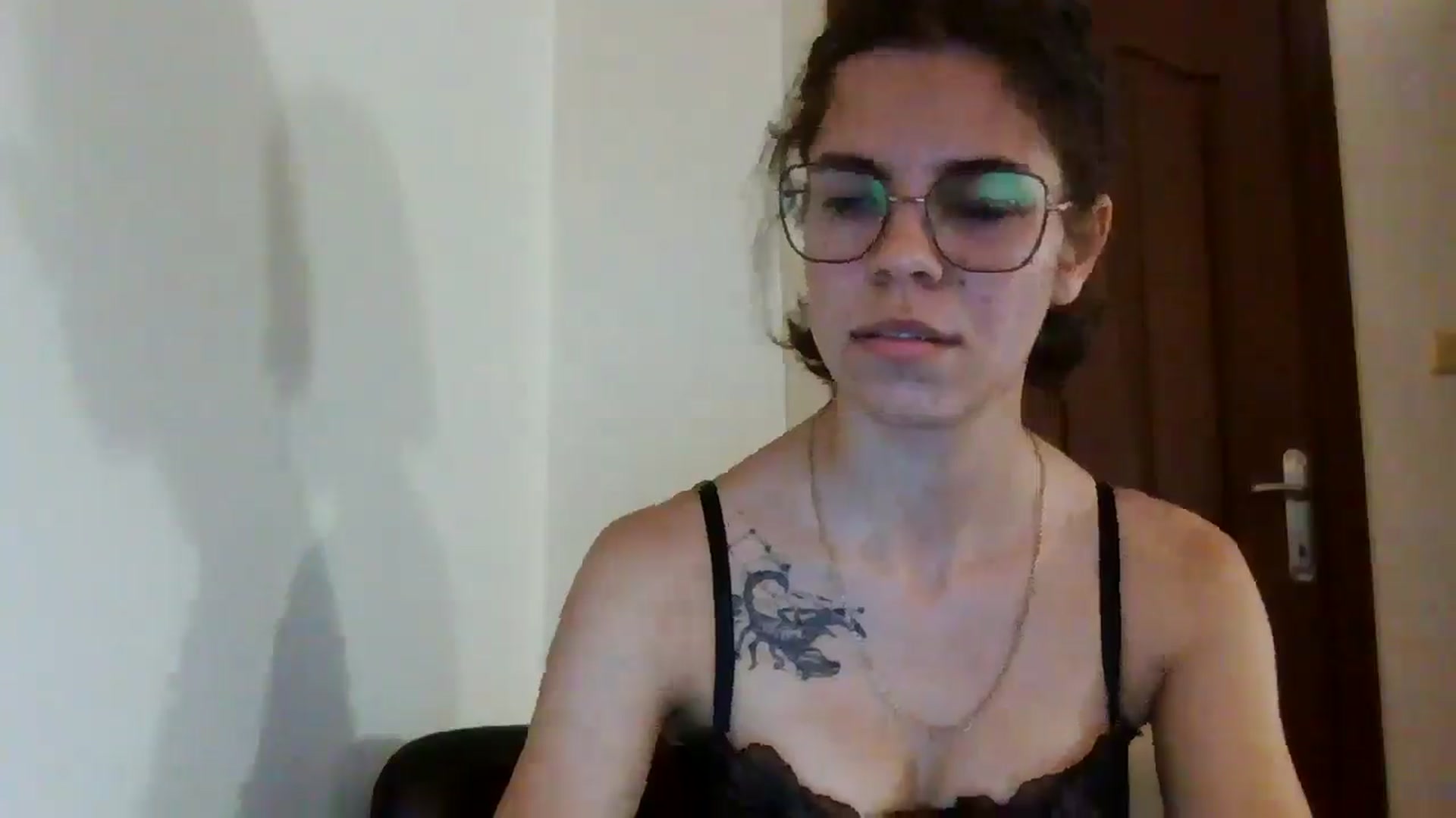 Gallery image thumbnail from EmilyWills's myfreecams stream on, 11/11/2025, 15:00 image 2 of 20