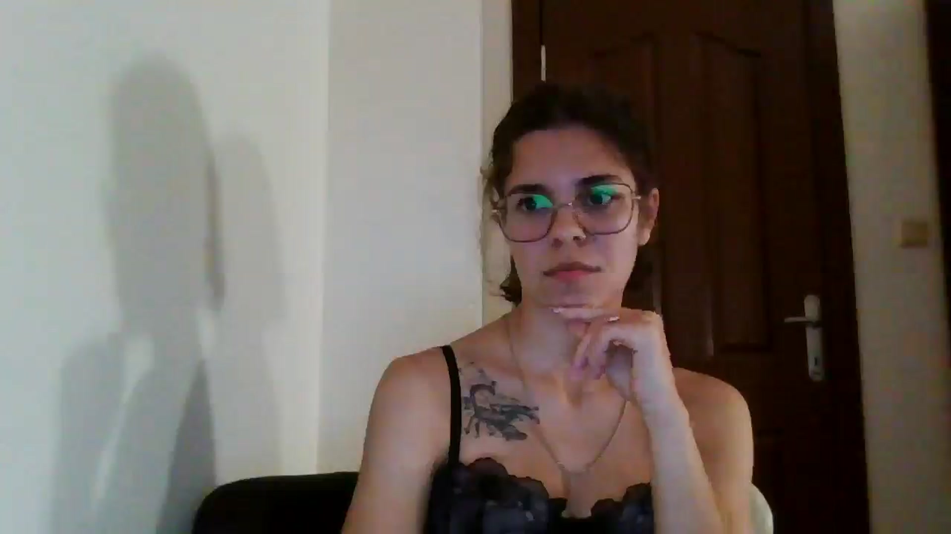 Gallery image thumbnail from EmilyWills's myfreecams stream on, 11/11/2025, 15:00 image 7 of 20
