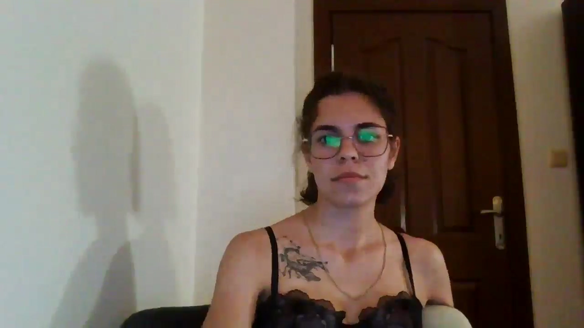 Gallery image thumbnail from EmilyWills's myfreecams stream on, 11/11/2025, 15:00 image 14 of 20