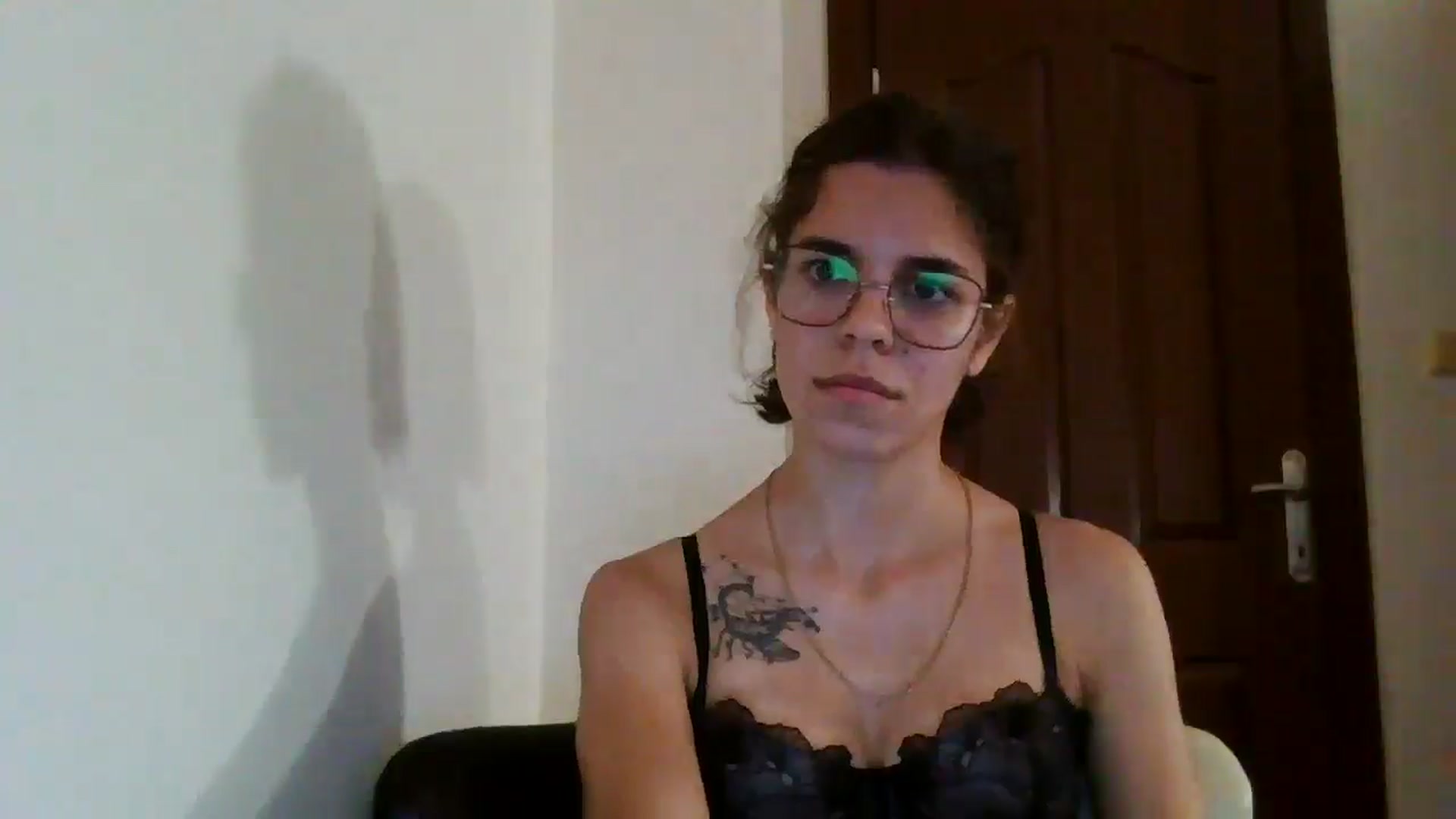 Gallery image thumbnail from EmilyWills's myfreecams stream on, 11/11/2025, 15:00 image 4 of 20