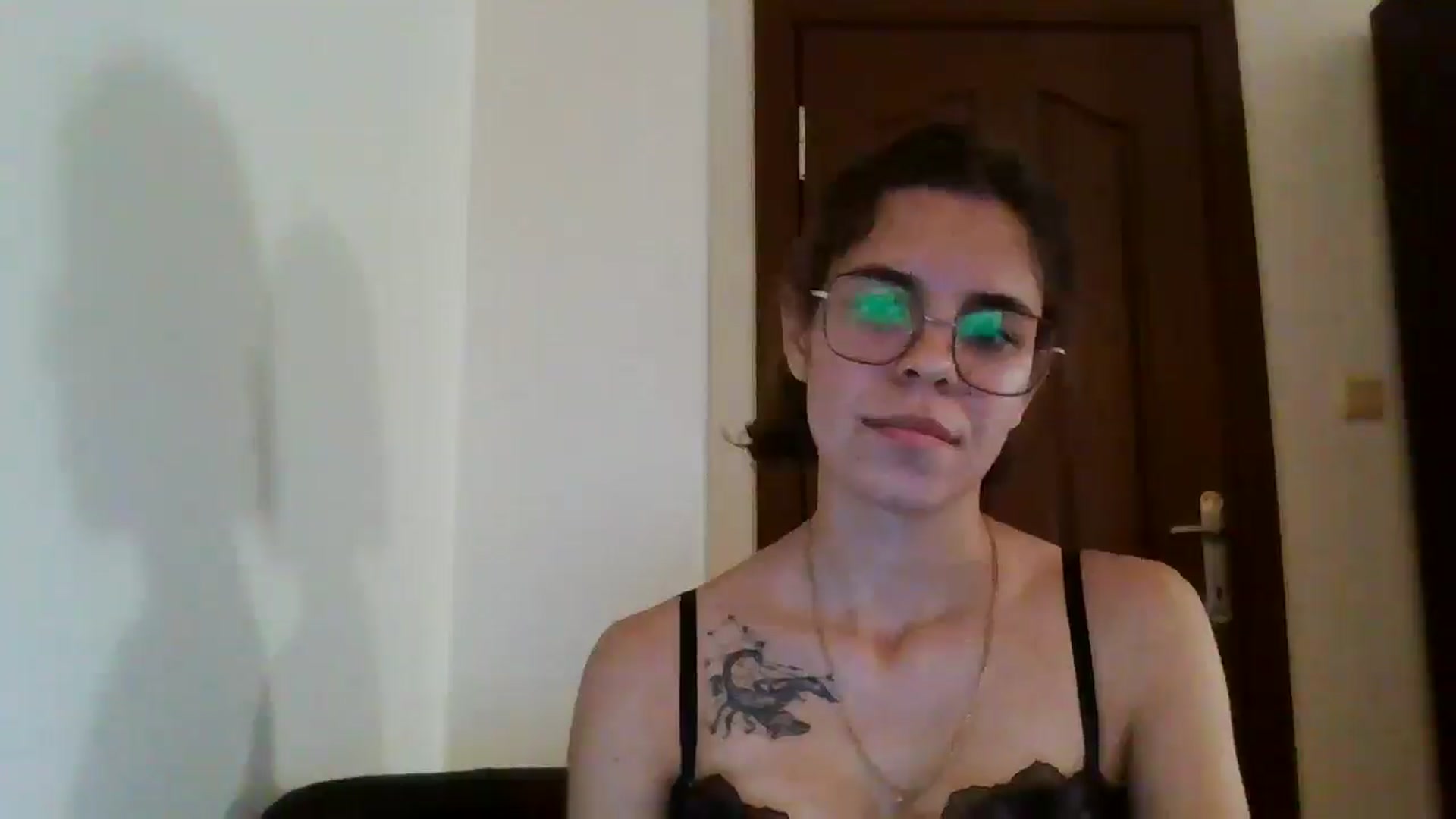 Gallery image thumbnail from EmilyWills's myfreecams stream on, 11/11/2025, 15:00 image 16 of 20