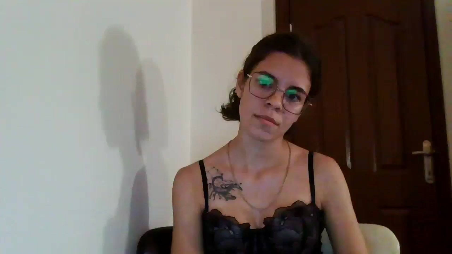 Gallery image thumbnail from EmilyWills's myfreecams stream on, 11/11/2025, 15:38 image 2 of 20