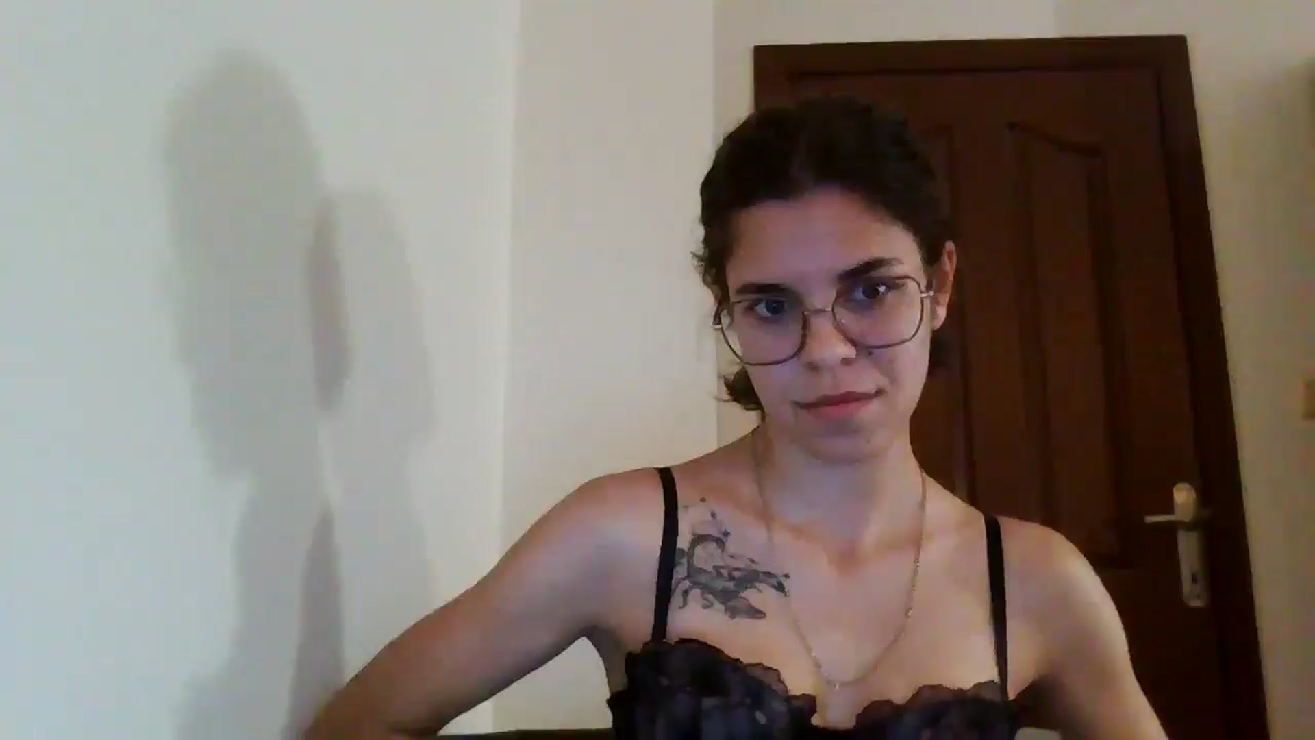 Gallery image thumbnail from EmilyWills's myfreecams stream on, 11/11/2025, 15:38 image 16 of 20