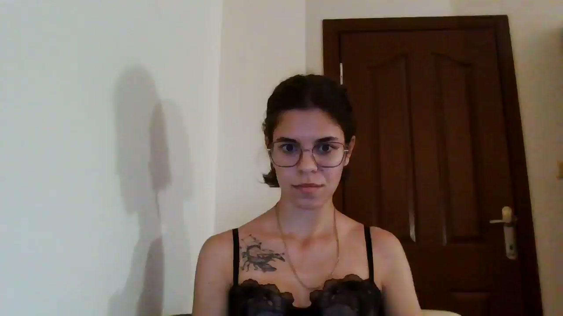 Gallery image thumbnail from EmilyWills's myfreecams stream on, 11/11/2025, 15:38 image 10 of 20