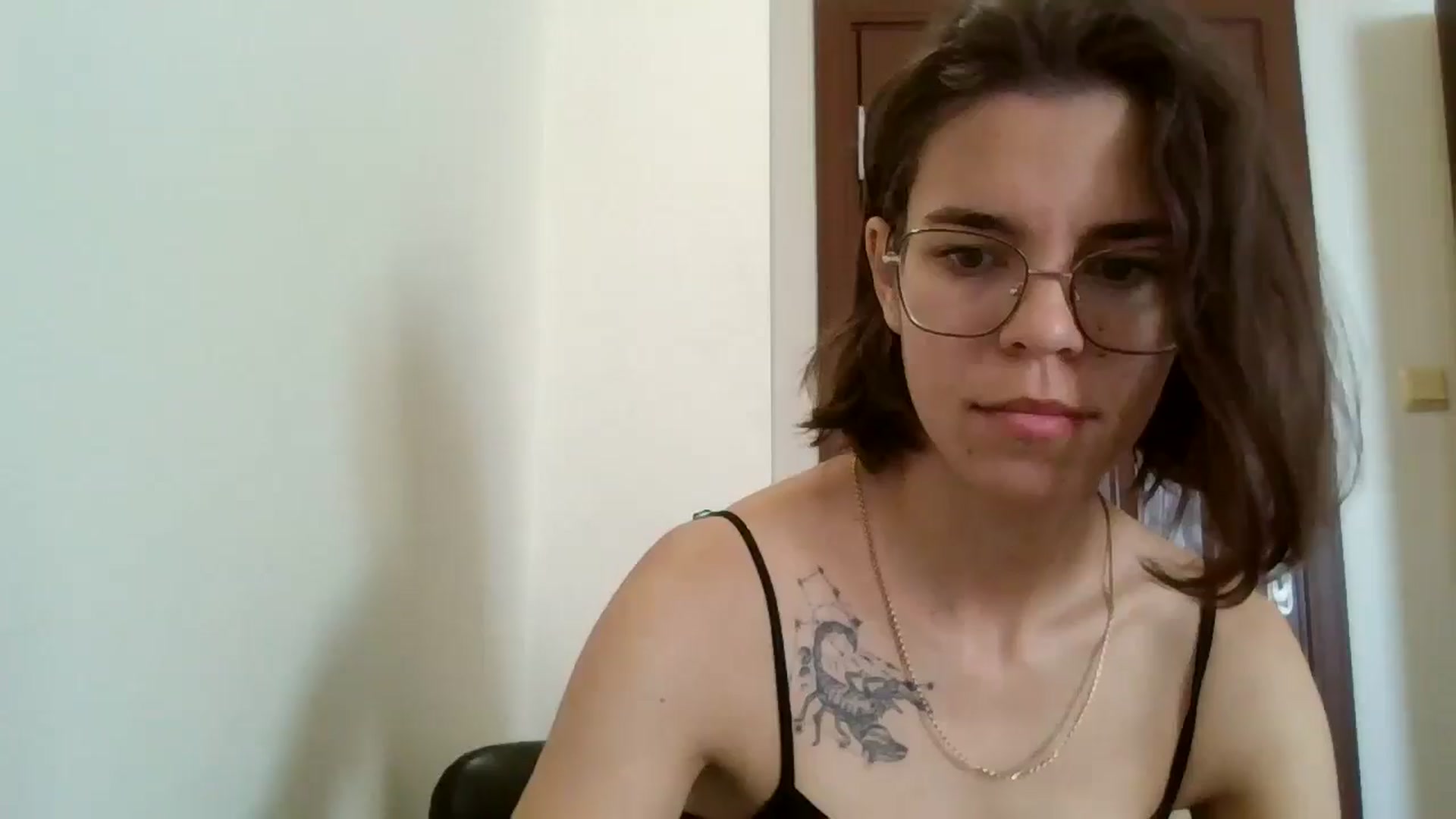 Gallery image thumbnail from EmilyWills's myfreecams stream on, 11/13/2025, 12:29 image 10 of 20