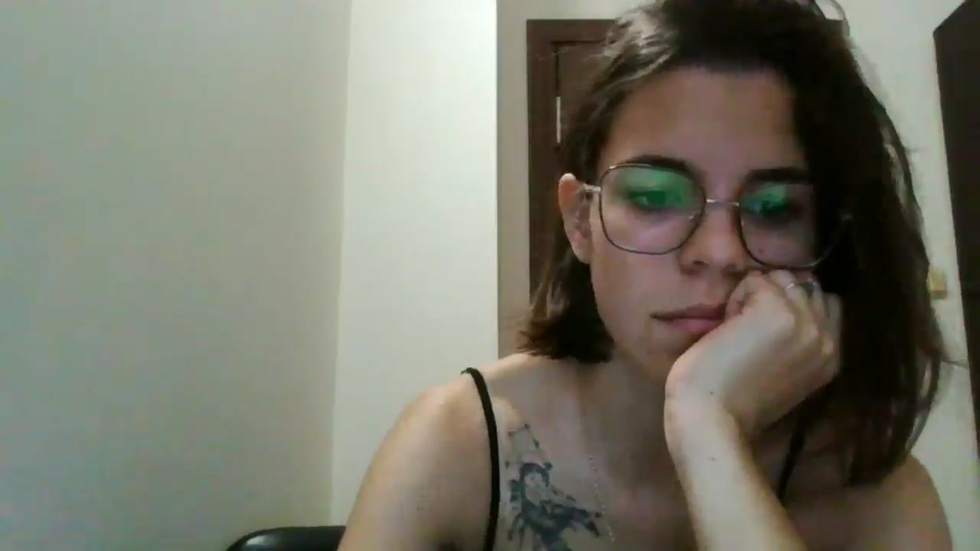 Gallery image thumbnail from EmilyWills's myfreecams stream on, 11/13/2025, 13:27 image 14 of 20